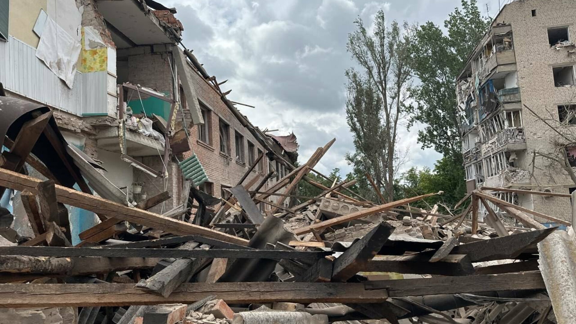 Un spital și mai multe blocuri au fost avariate în Kursk, în urma unui atac cu drone ucrainene