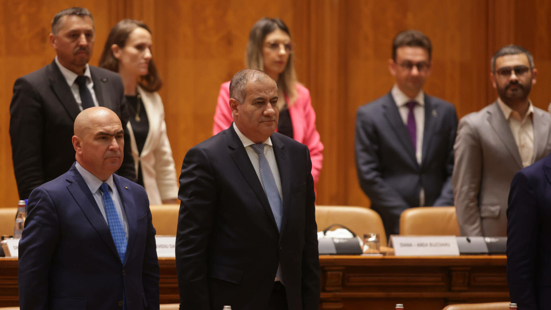 Asumarea raspunderii in Parlament, Ilie Bolojan