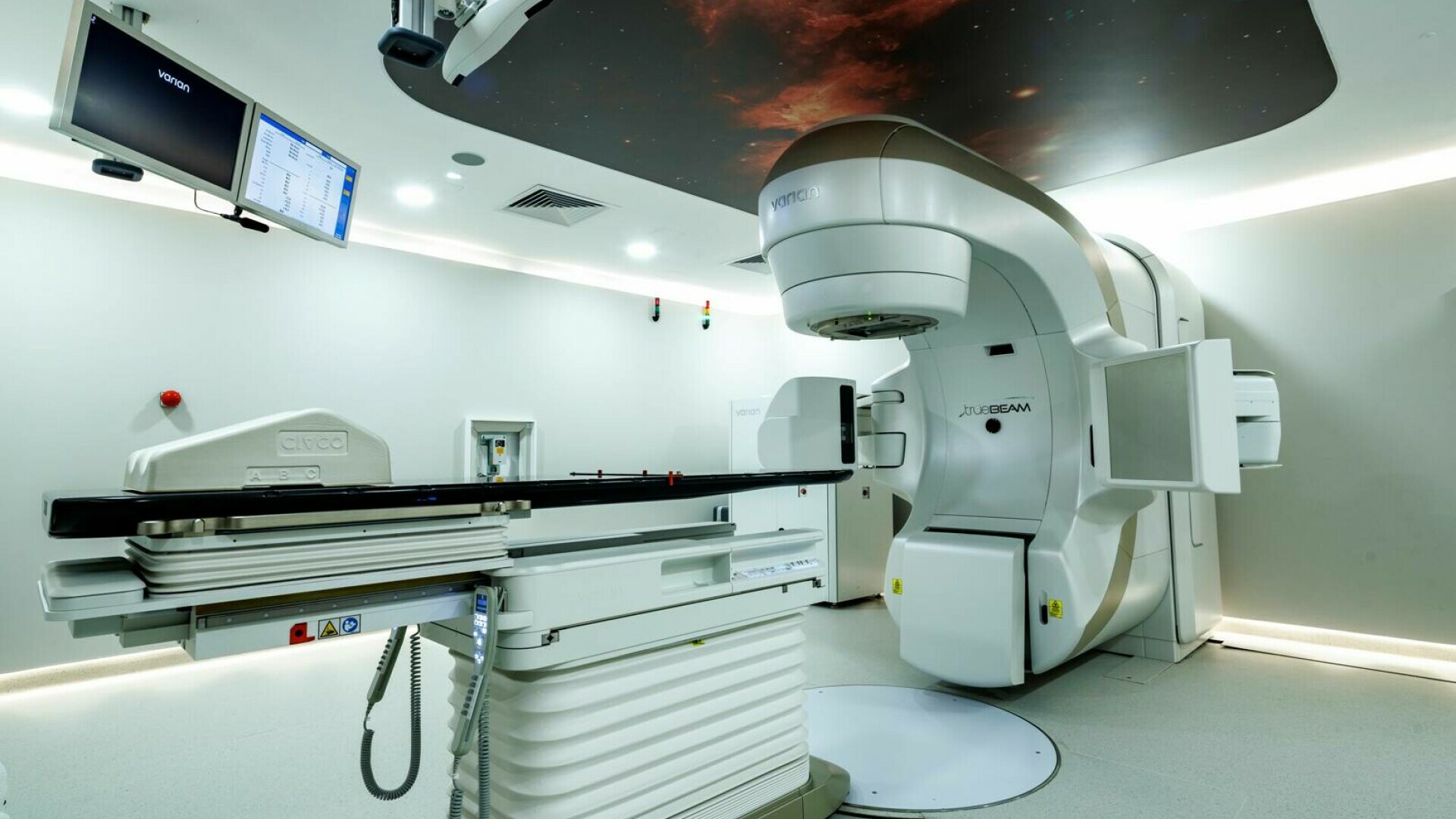 (P) Radioterapia ca tratament unic sau combinat. Răspunsuri pentru pacienți, de la medicii care luptă zi de zi cu cancerul
