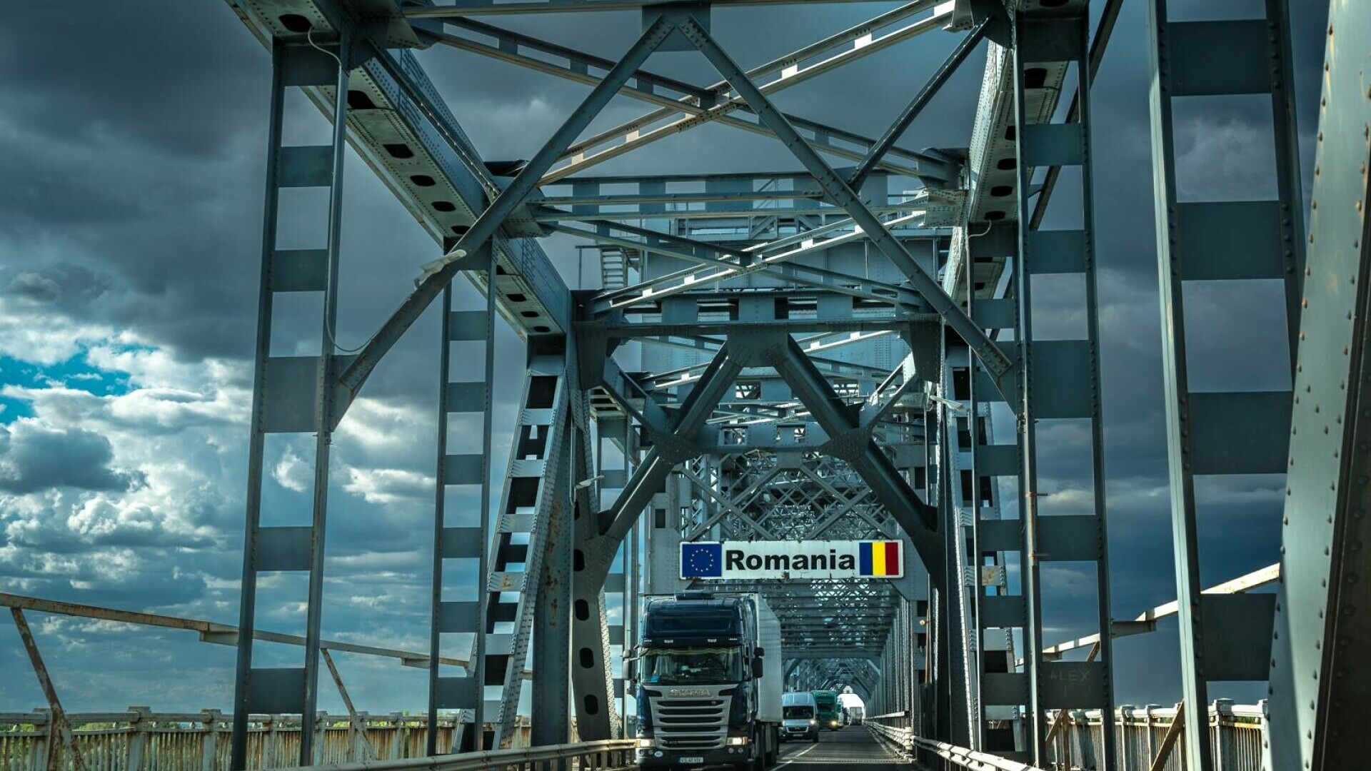 Creștere spectaculoasă a exporturilor bulgare în România. Cum ne ajută intrarea vecinilor noștri în zona euro