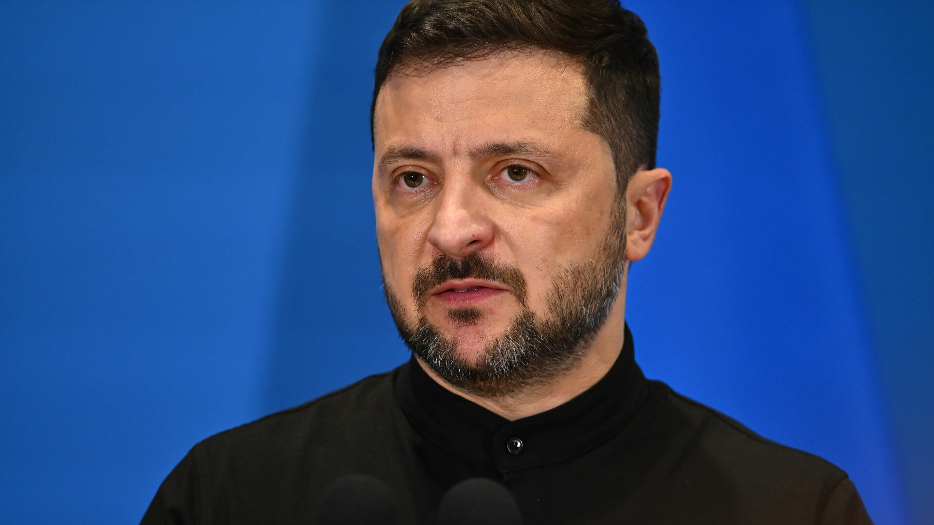 Zelenski cere să fie parte în negocierile SUA-Rusia privind războiul, insistând pe o întâlnire trilaterală cu Putin și Trump