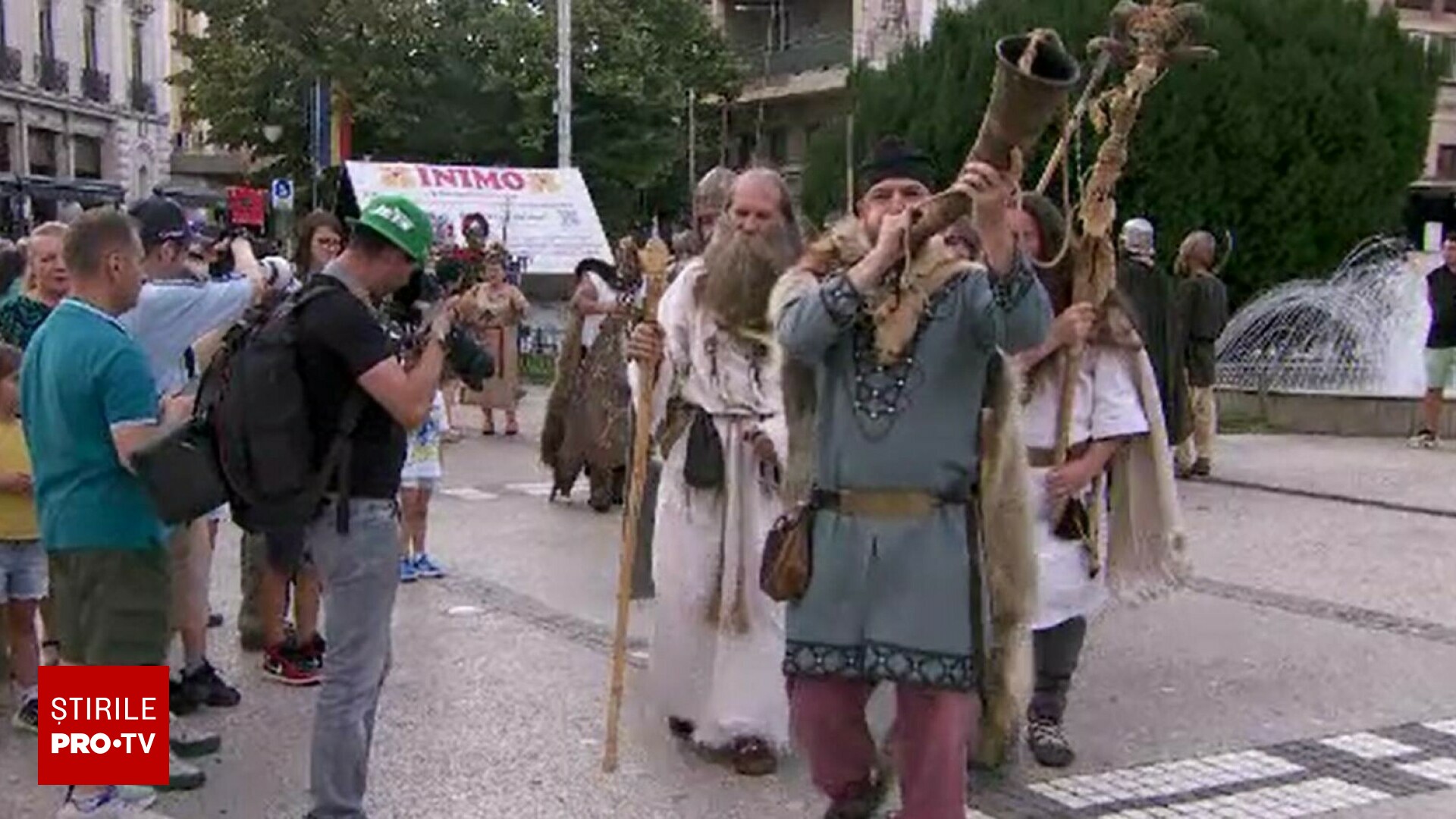 Istoria a prins viață la festivalul „Getodava” organizat la Iași. Sute de oameni au admirat parada costumelor antice