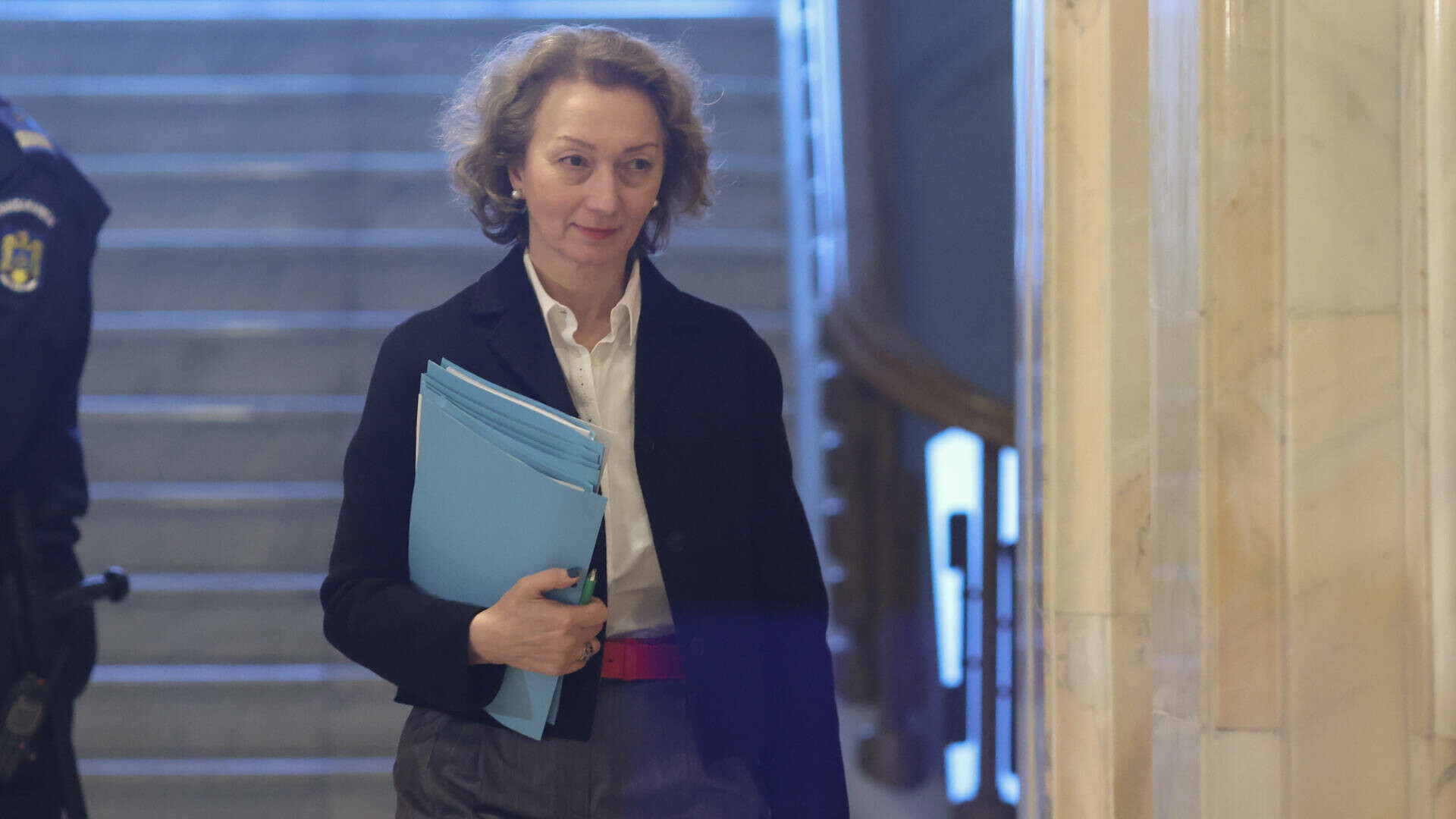 Cine este Simina Tănăsescu, noul președinte al Curții Constituționale. A fost numită de Klaus Iohannis judecător la CCR