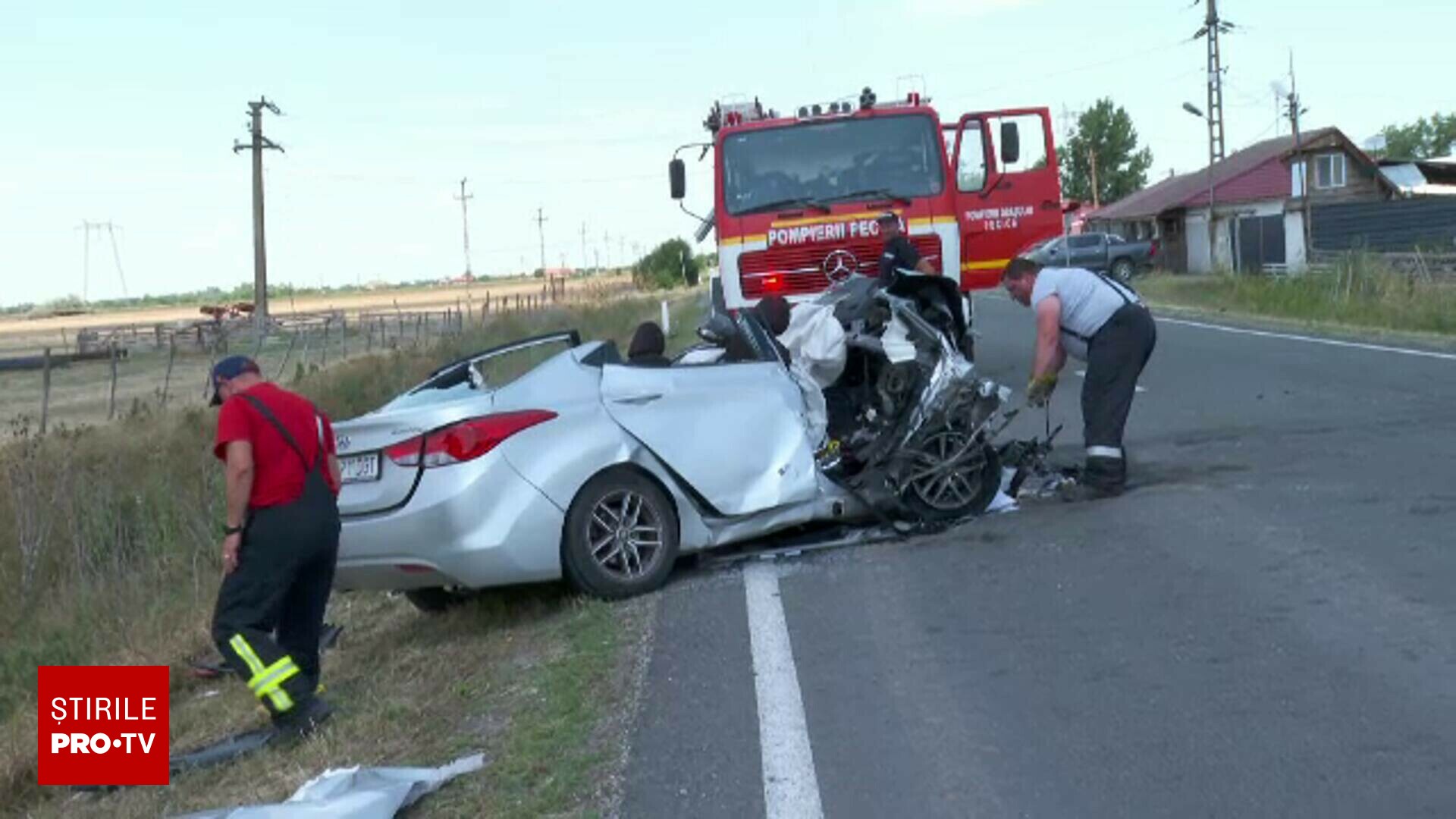 Accident teribil în Arad. Două persoane au murit, iar alte patru au fost grav rănite. Polițiștii au deschis o anchetă