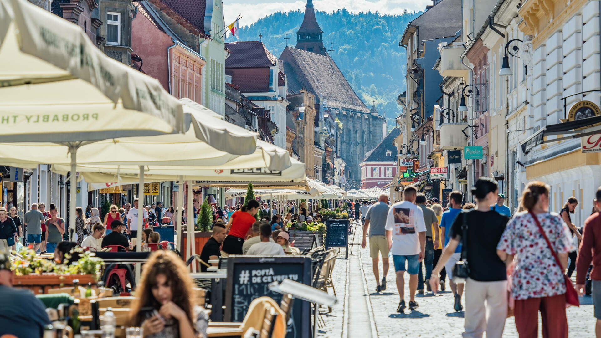 La cine apelează românii în caz de urgență. Doar 11% declară că și-au încheiat o asigurare de viață