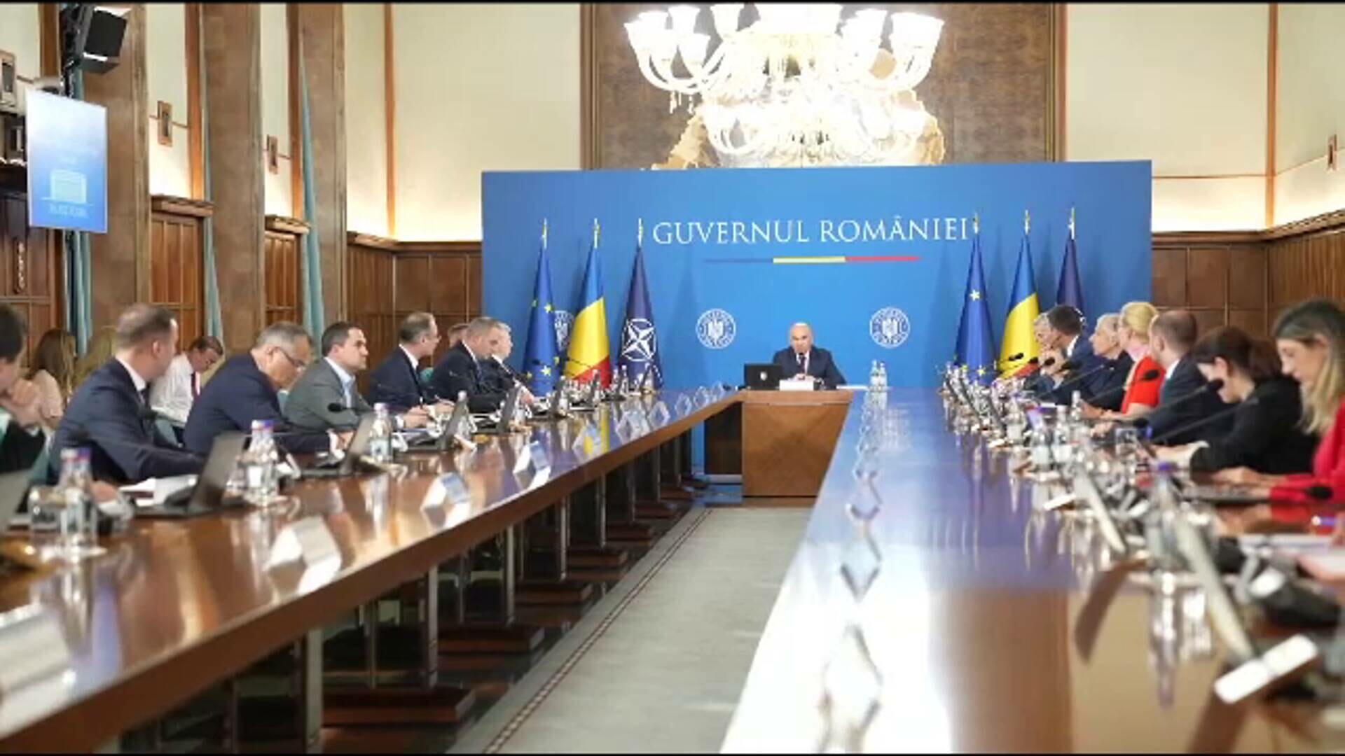 Şedinţă de Guvern astăzi. Acordarea anuală a burselor pentru studii universitare, pe agenda de discuții