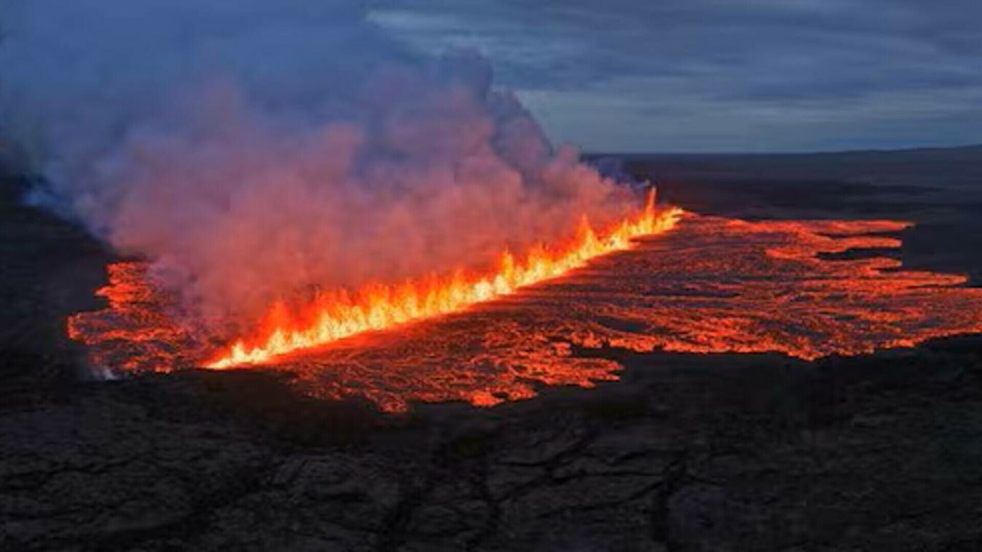 Un vulcan a erupt a noua oară de la sfârșitul anului 2023. Unde a avut loc fenomenul. VIDEO