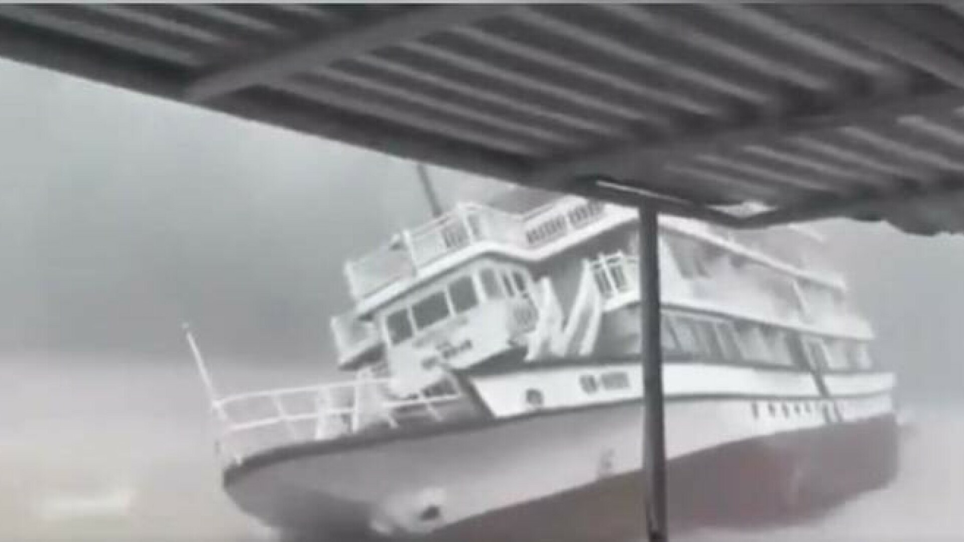 Tragedie în Vietnam. Cel puțin 34 de persoane, între care opt copii, au murit în Golful Ha Long. Ce s-a întâmplat. VIDEO