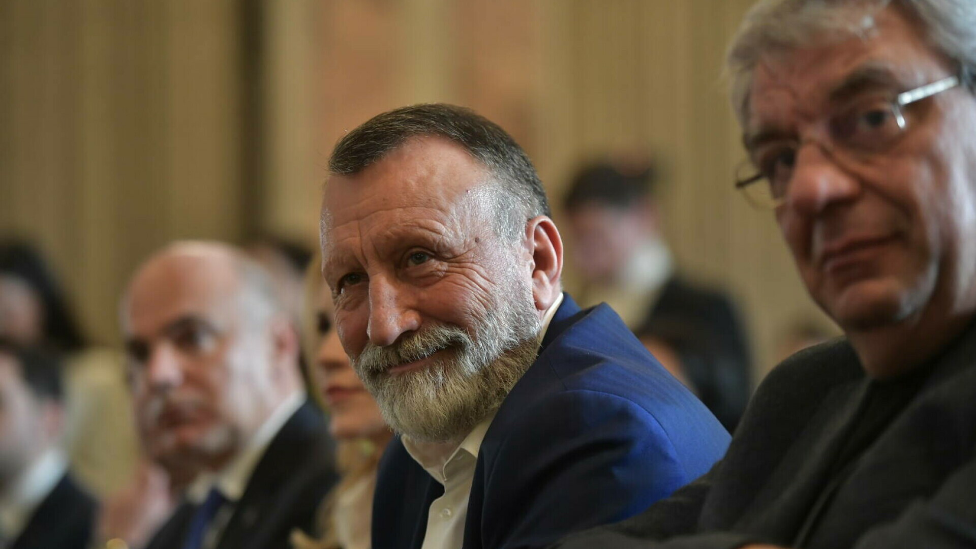 Paul Stănescu: Al doilea pachet de măsuri, heirupist și rigid. Trebuie să decidem urgent dacă mai rămânem la guvernare