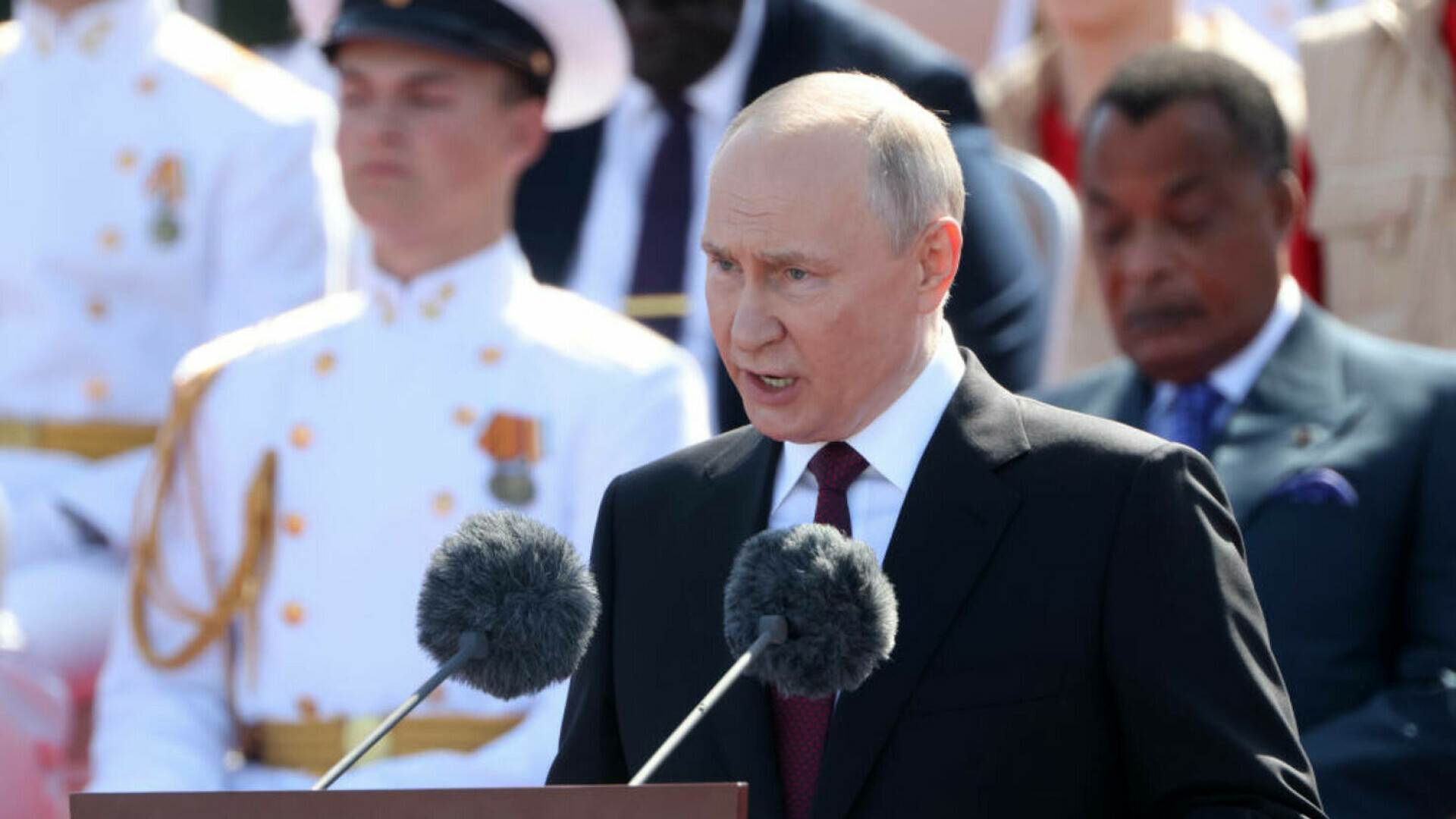 Vladimir Putin: „Marina militară a Rusiei va testa pregătirea de luptă”. Necesitatea menționată de liderul de la Kremlin