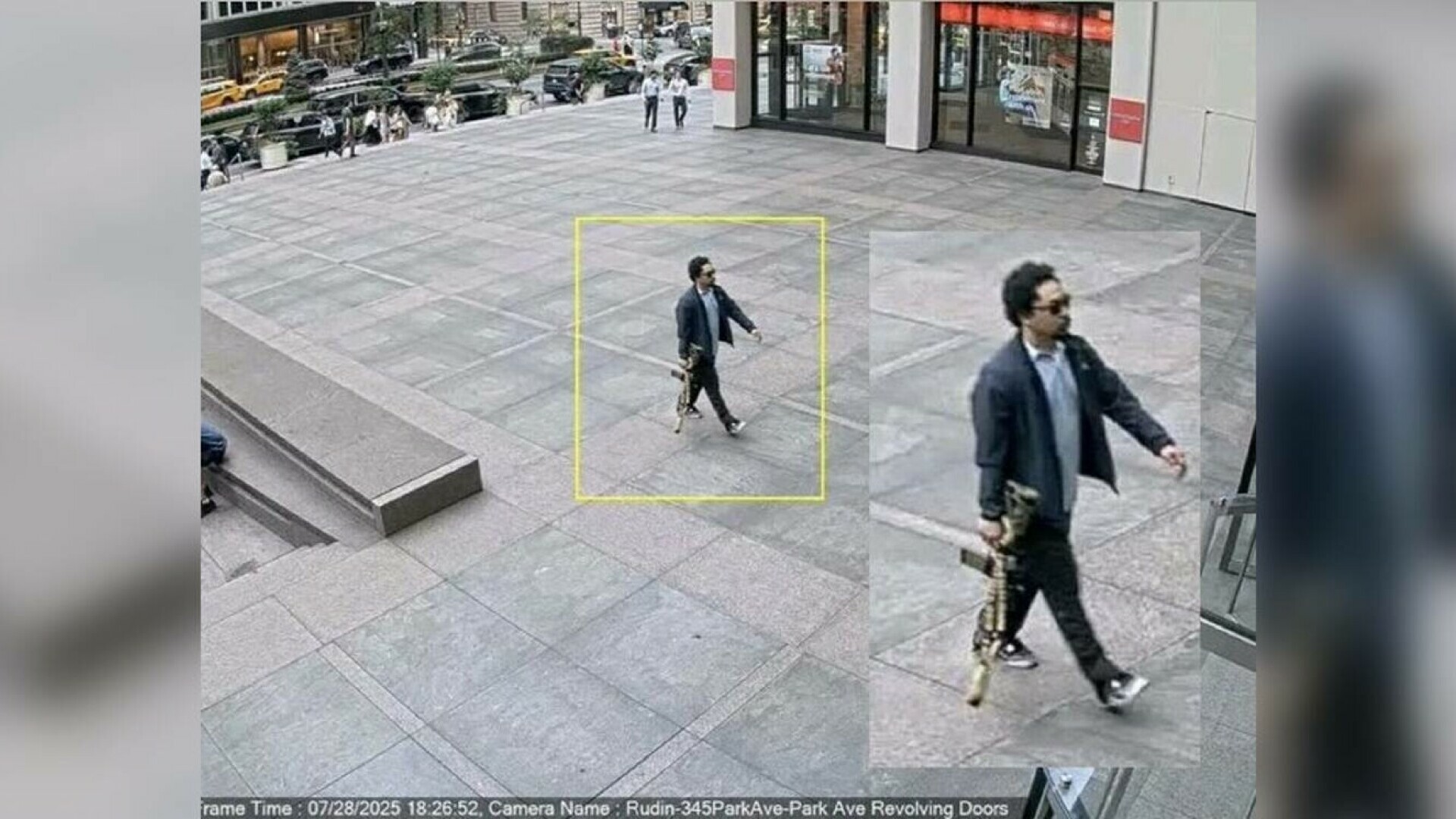 Atac sângeros într-un zgârie-nori din Manhattan, soldat cu cinci morţi. Suspectul s-a sinucis ulterior