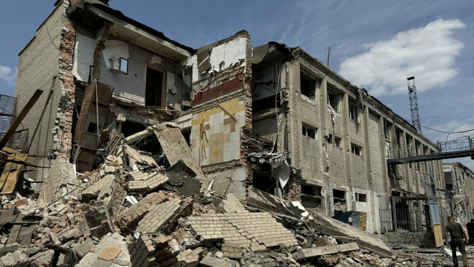 UE vrea să îngheţe fonduri pentru Ucraina până la implementarea unor reforme esenţiale legate de statul de drept