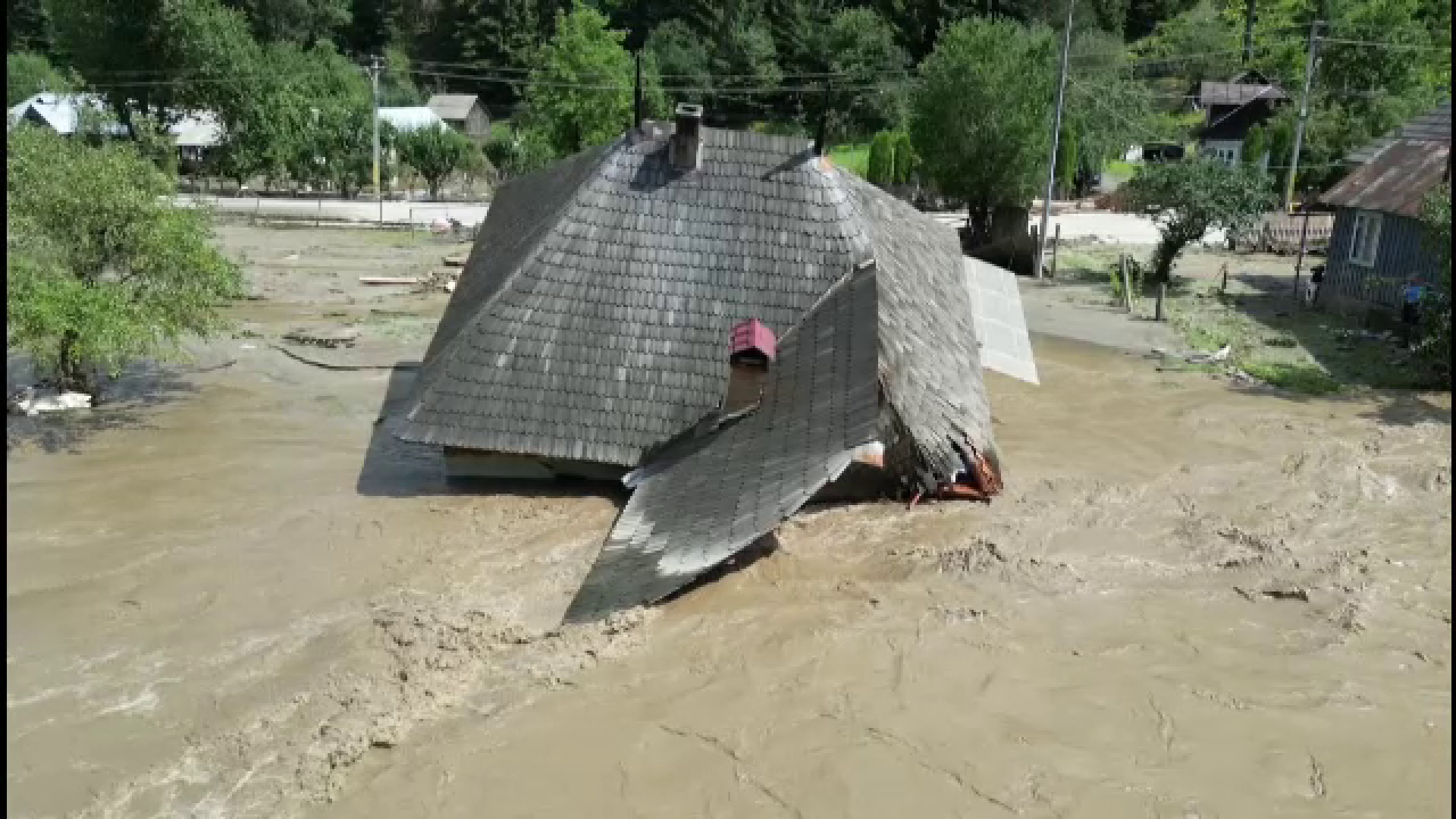 inundatii suceava