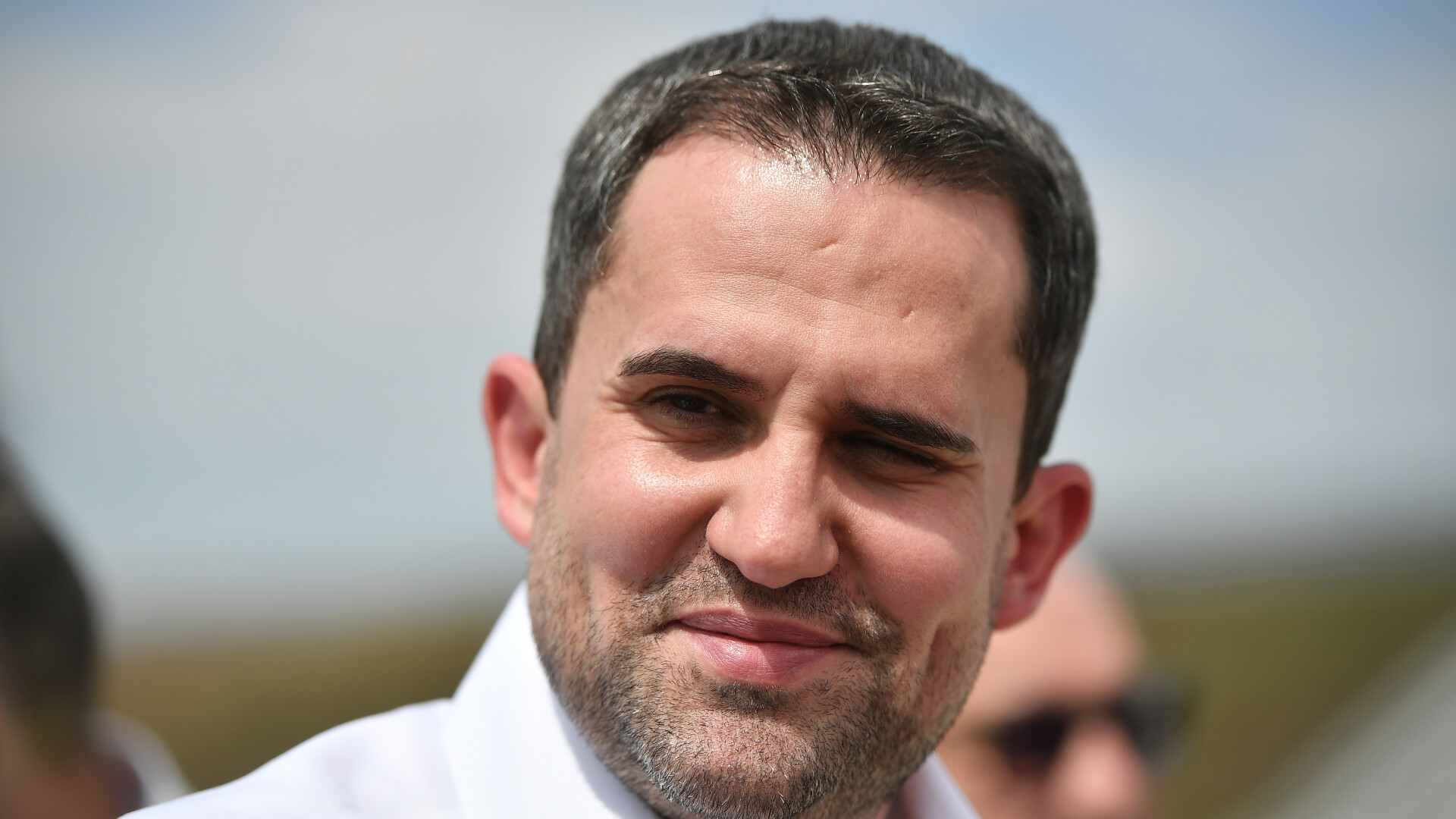Investigație Europa Liberă: Ministrul Transporturilor, Ciprian Șerban, ”a dat mită de șase ori până să denunțe fapta”