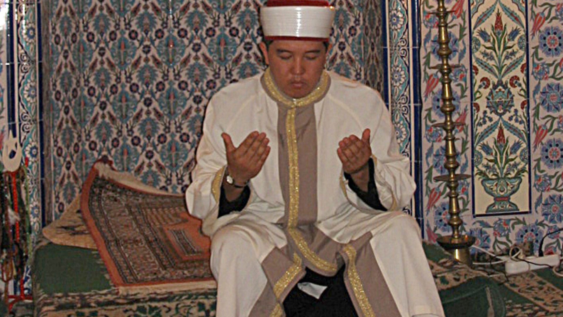 muftiul Iusuf Murat, seful Cultului Musulman din Romania