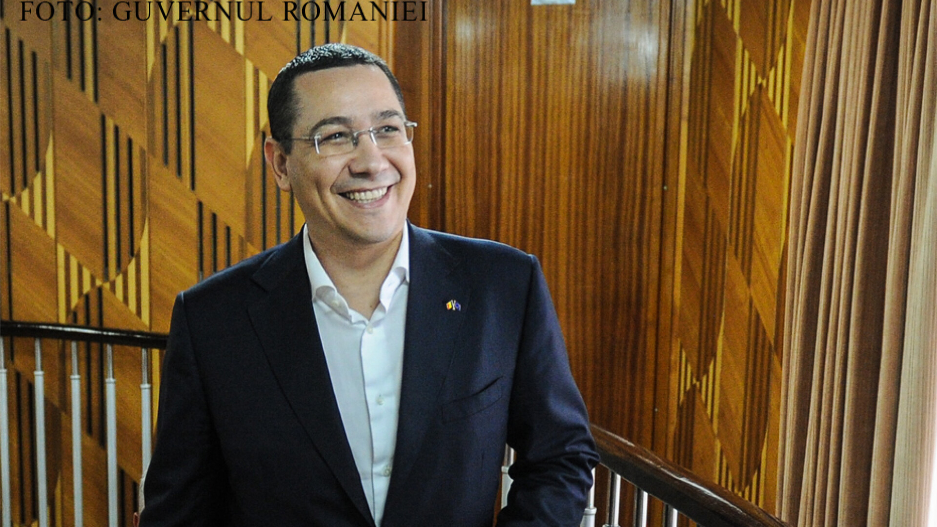 Victor Ponta vesel FOTO GUVERNUL ROMANIEI