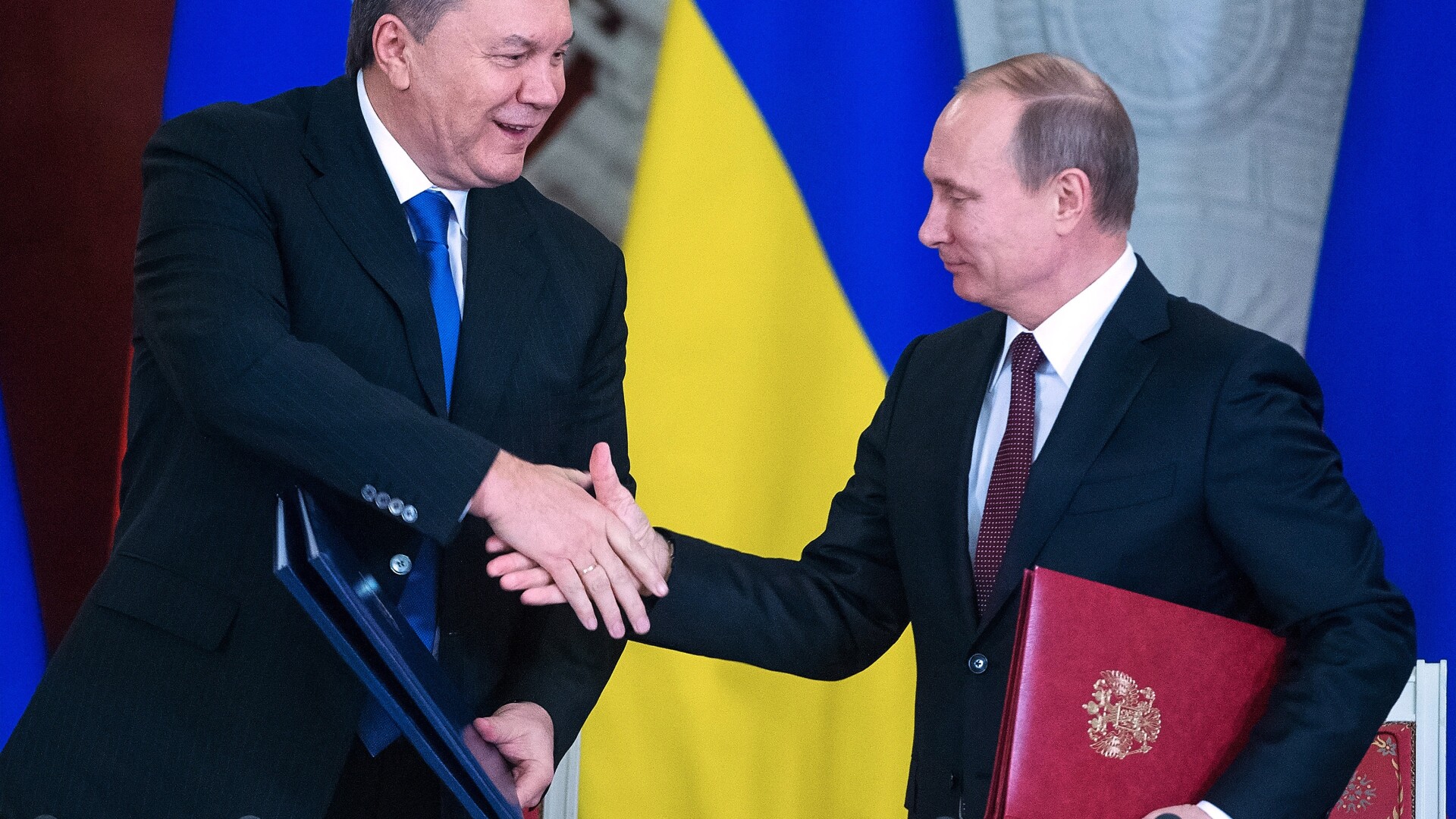 Viktor Ianukovici, Vladimir Putin - Getty