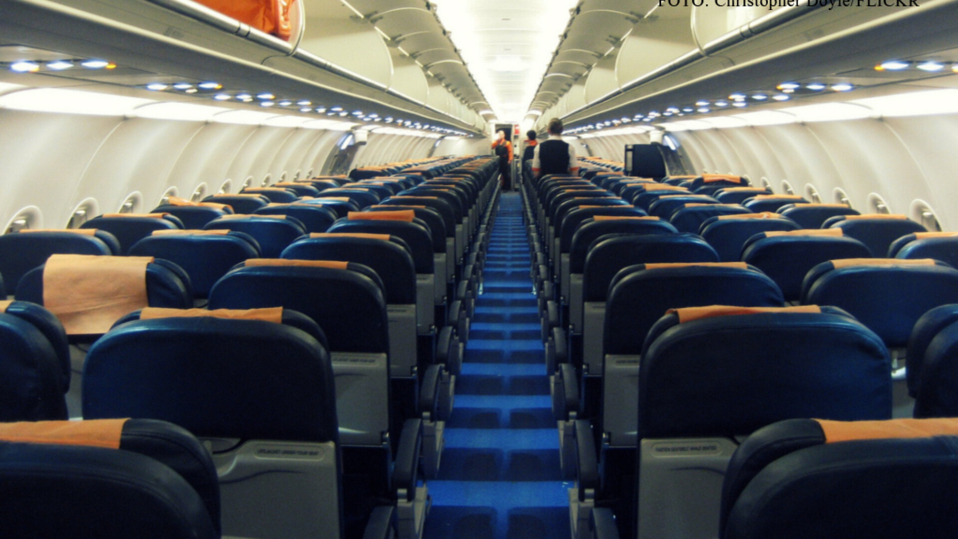 scaune goale avion pasageri