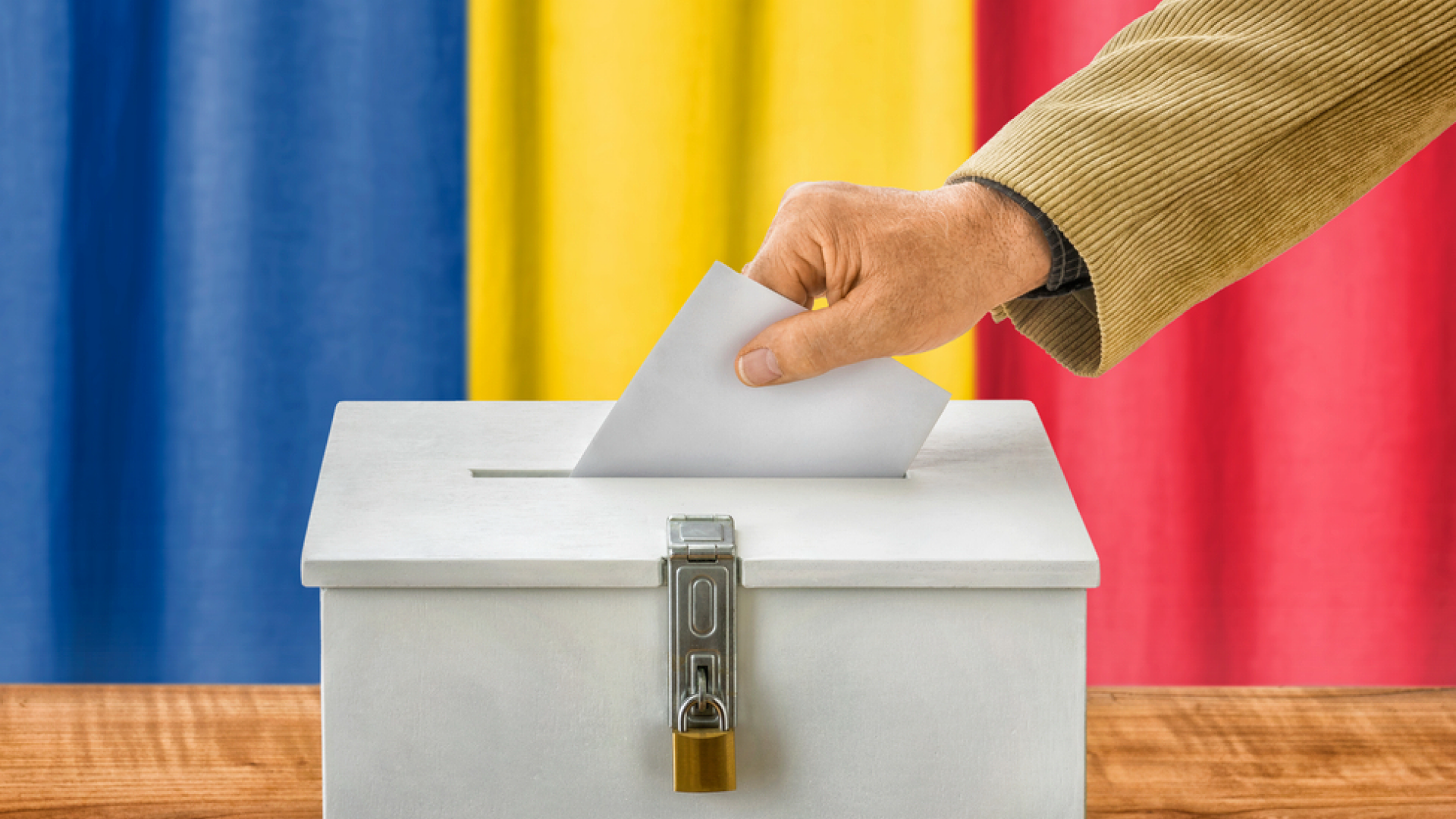 vot in Romania - Shutterstock