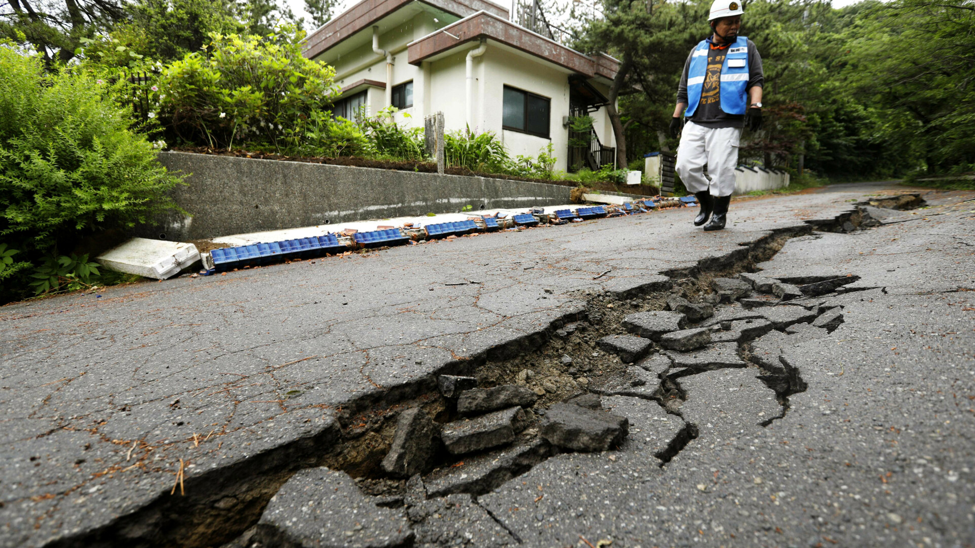 Japonia, afectată de un cutremur puternic