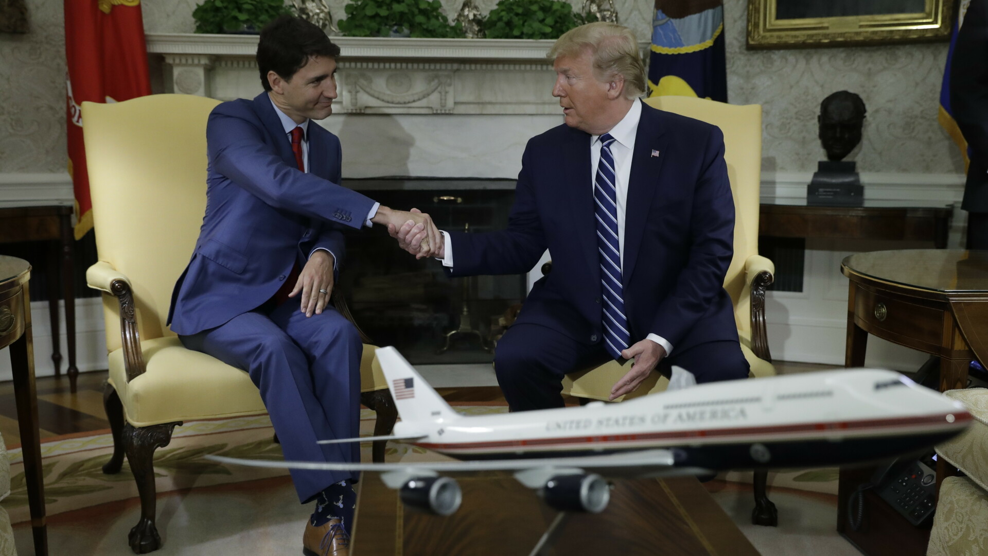 Donald Trump şi premierul canadian fac front comun pentru acordul comercial cu Mexicul