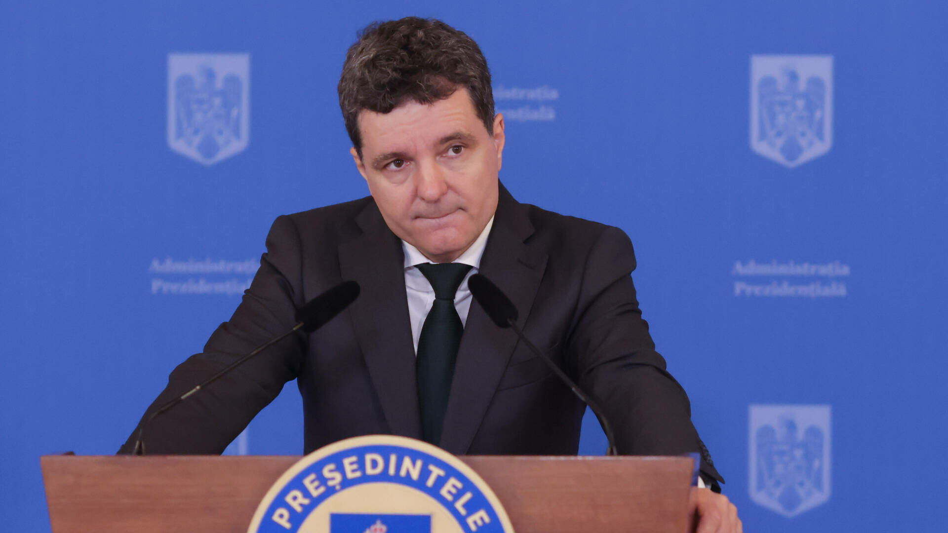 „Ar fi prima înfrângere a lui Nicușor Dan”. Ce spun analiștii despre negocierile pentru formarea Guvernului