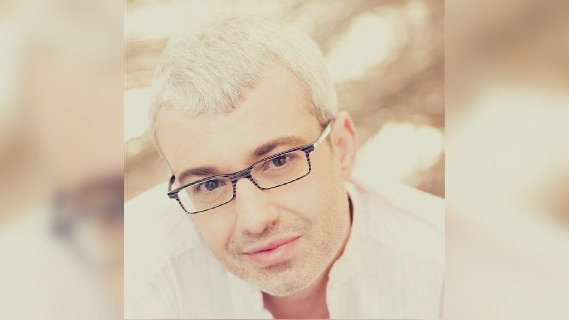 Renumitul cântăreț Cătălin Crișan și-ar fi agresat fizic partenera. Femeia a refuzat ordinul de protecție