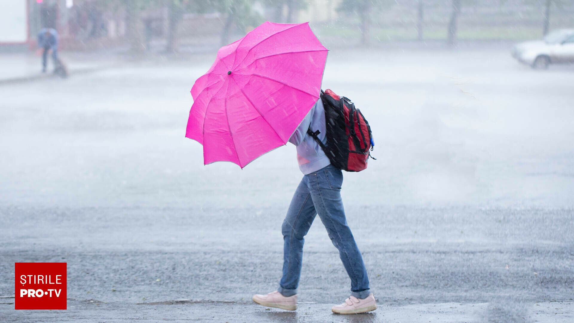 Vremea azi, 6 iunie. Val de caniculă cu temperaturi în vest. Zonele în care urmează ploi torențiale și grindină