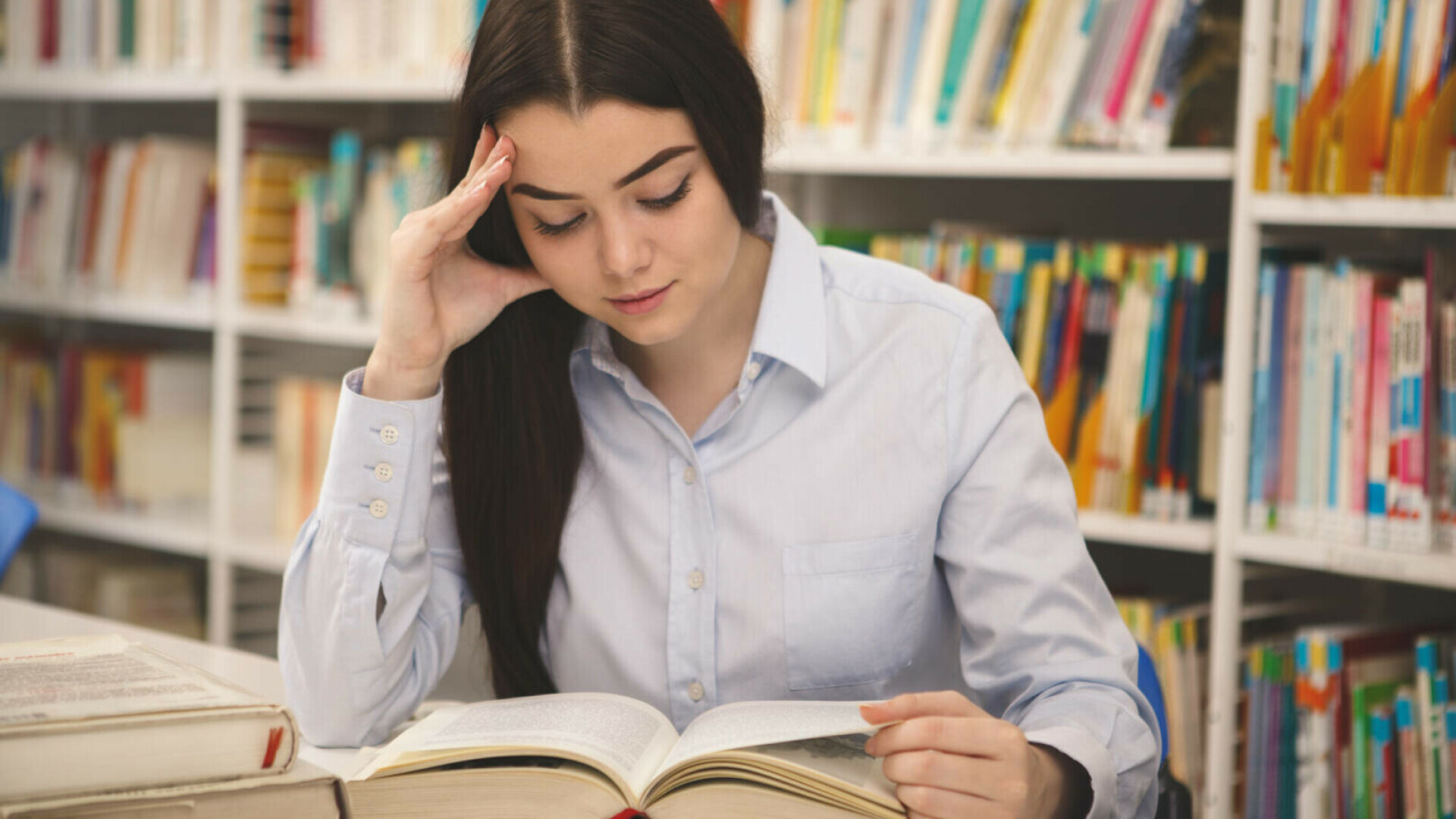 Programa BAC Română. Ce opere au de studiat elevii pentru examenul de Bacalaureat 2025. Ghid pentru subiectul III