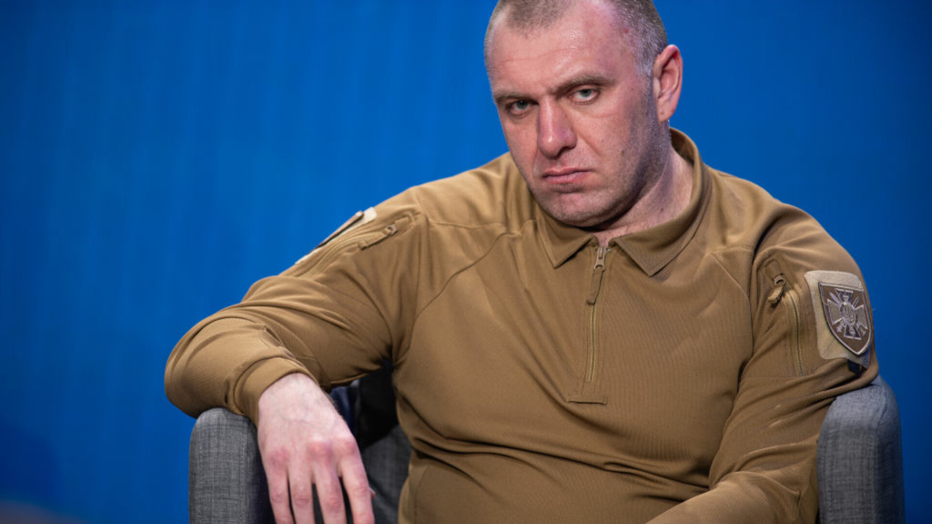 Cine este omul care a întins „Pânza de păianjen”: E un buldog