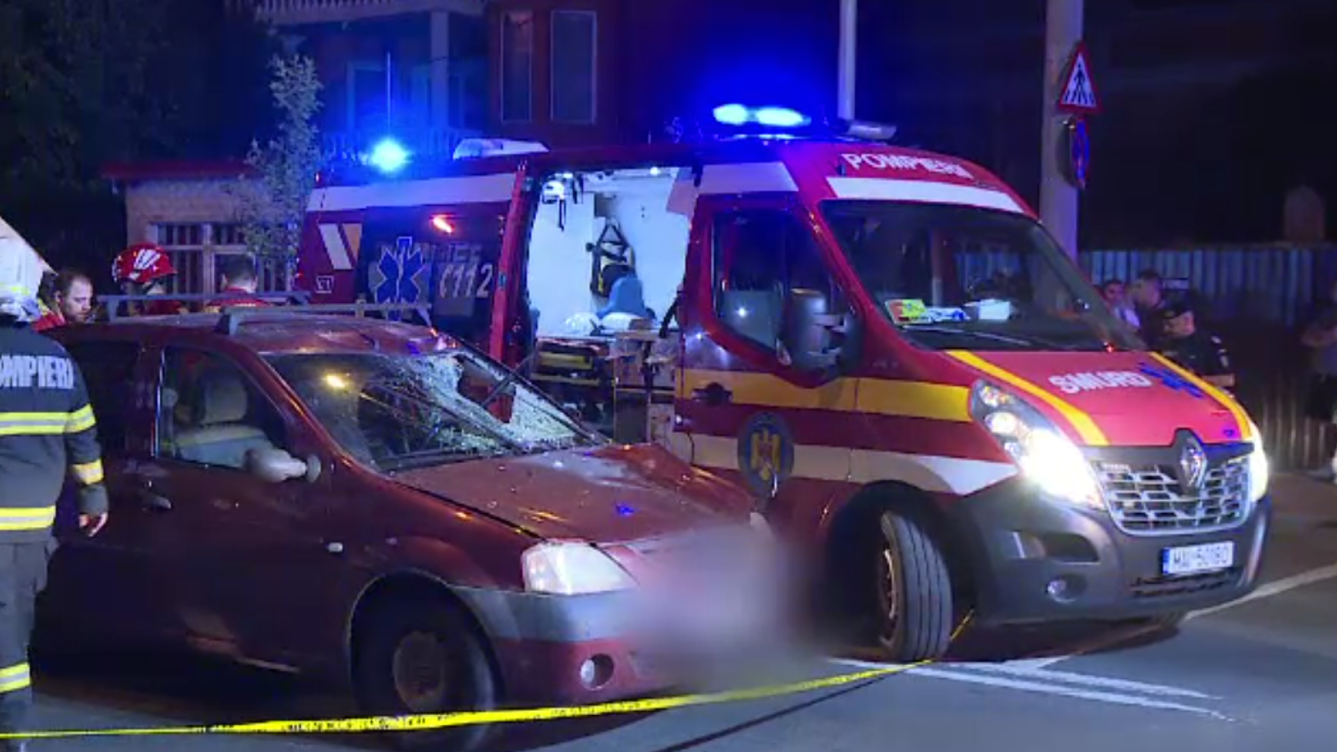 Accident teribil în Capitală. Un bărbat și o femeie au fost spulberați de o mașină în Sectorul 3. Bărbatul a murit pe loc