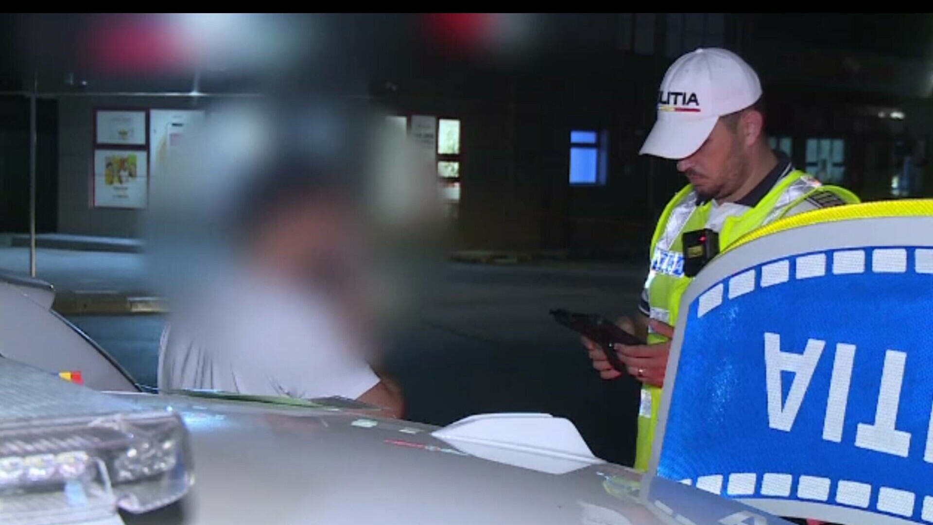 Controale și razii în Ilfov. S-au dat în total 176 de amenzi, iar polițiștii au depistat 3 persoane care conduceau fără RCA