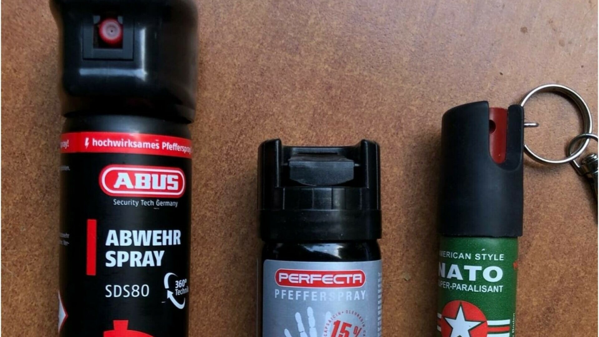 spray lacrimogen