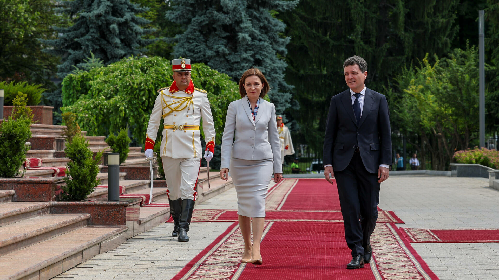 Maia Sandu și Nicușor Dan, Chișinău 10 iunie 2025