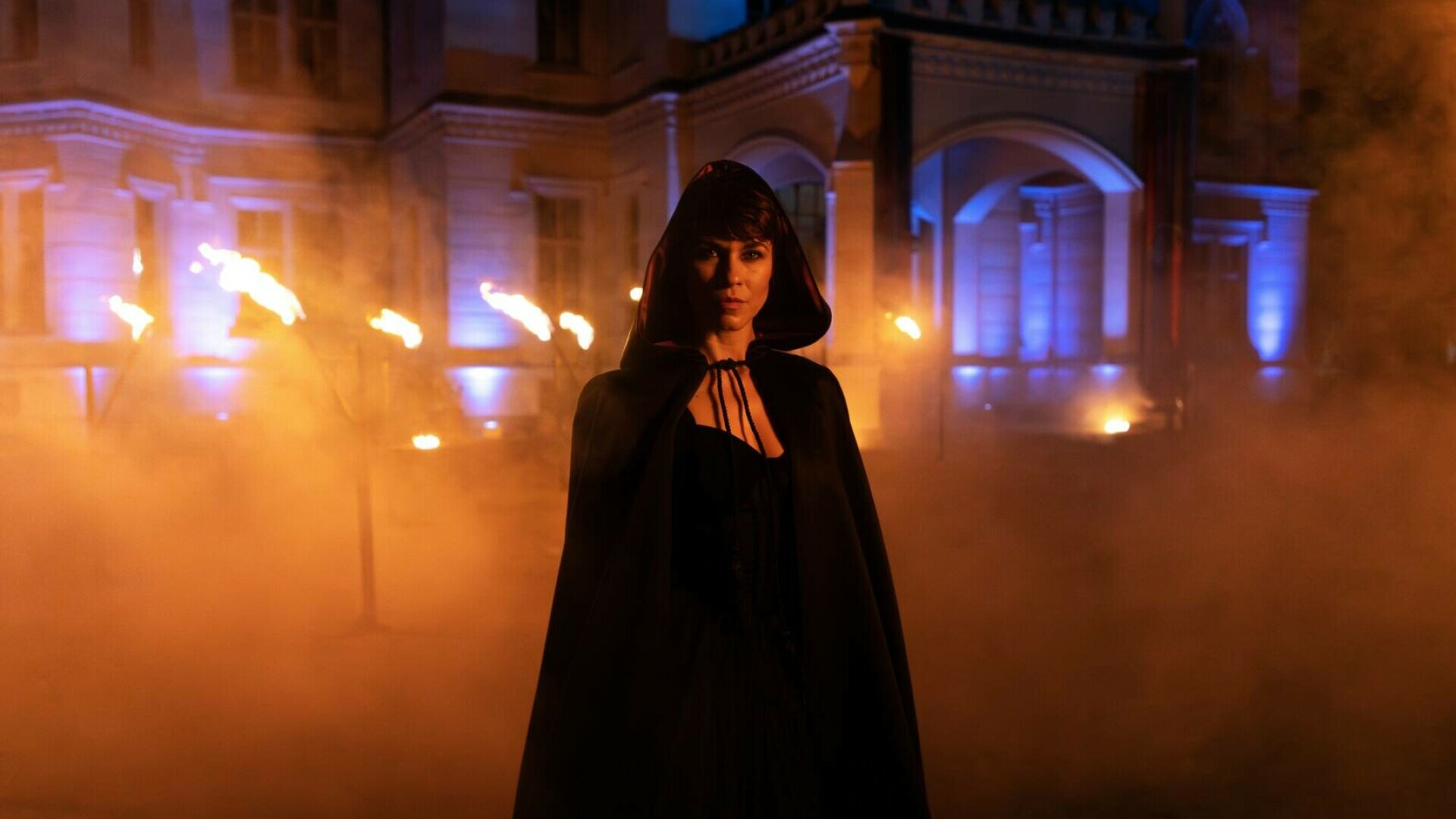 Ana Ularu, una dintre cele mai emblematice actrițe, cu roluri de succes la Hollywood, prezintă reality-show-ul Trădătorii