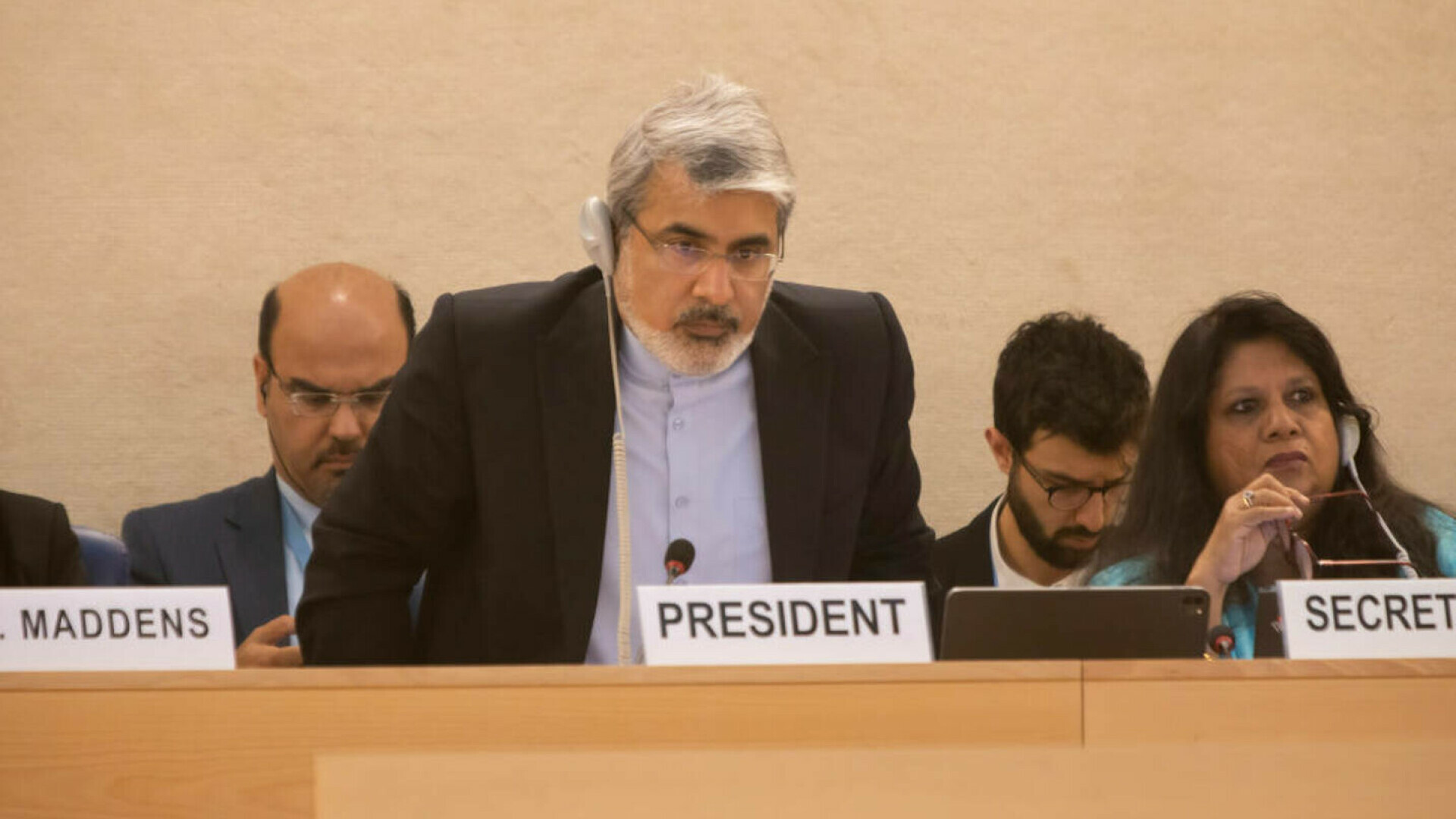 Iranul avertizează SUA că va reacționa ferm dacă intervine în ajutorul Israelului. Mesajul transmis de Ali Bahreini