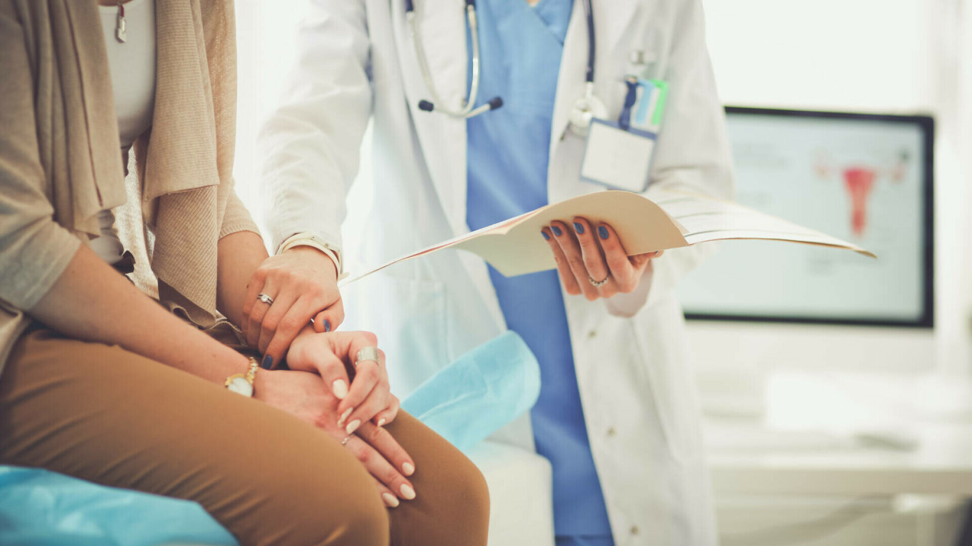 O doctoriță a murit după ce a fost bătută de un alt doctor, la petrecerea de Ziua Medicului