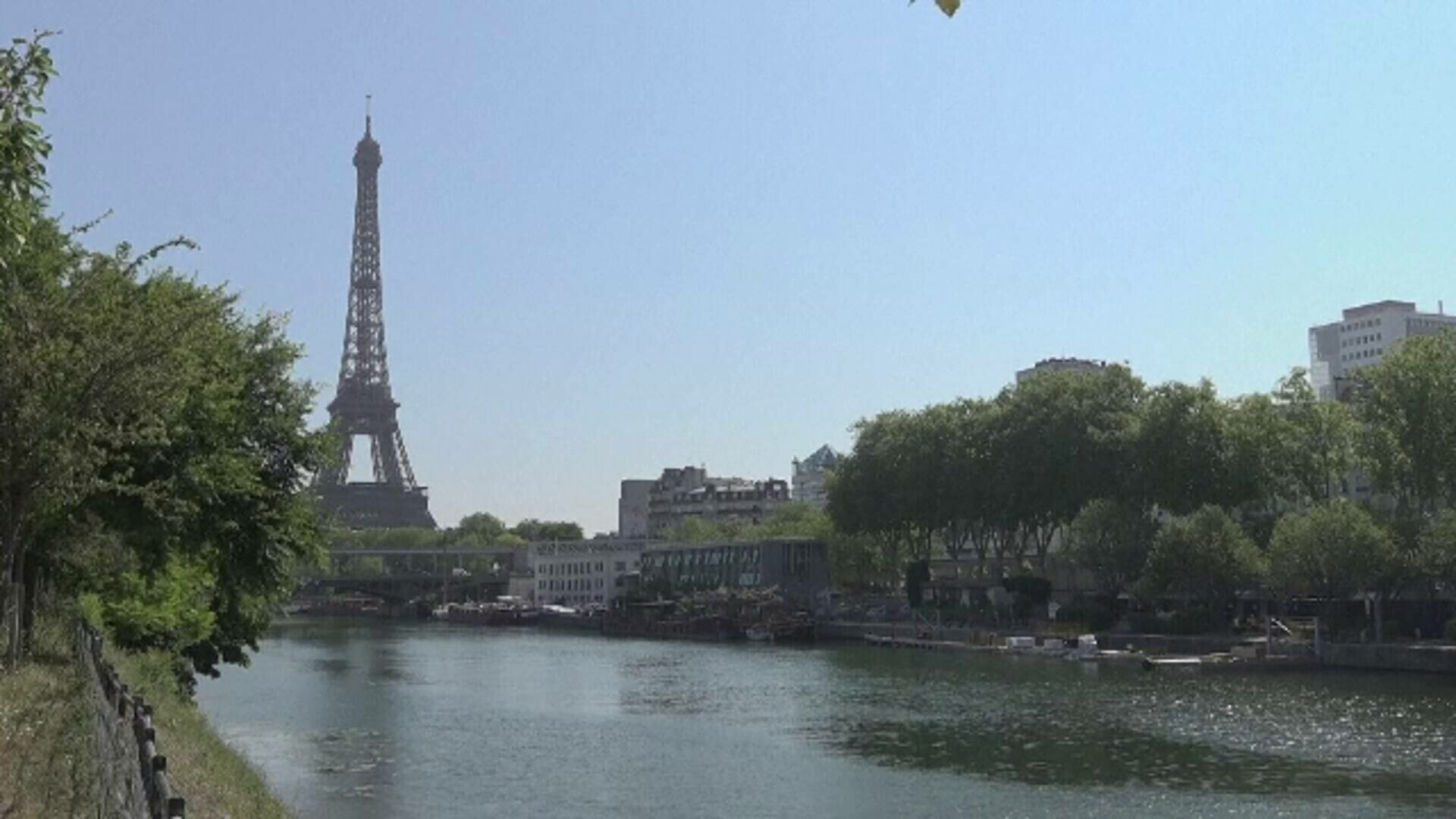 Parizienii și turiștii vor putea înota în Sena din 5 iulie. Autoritățile deschid trei zone dedicate scăldatului