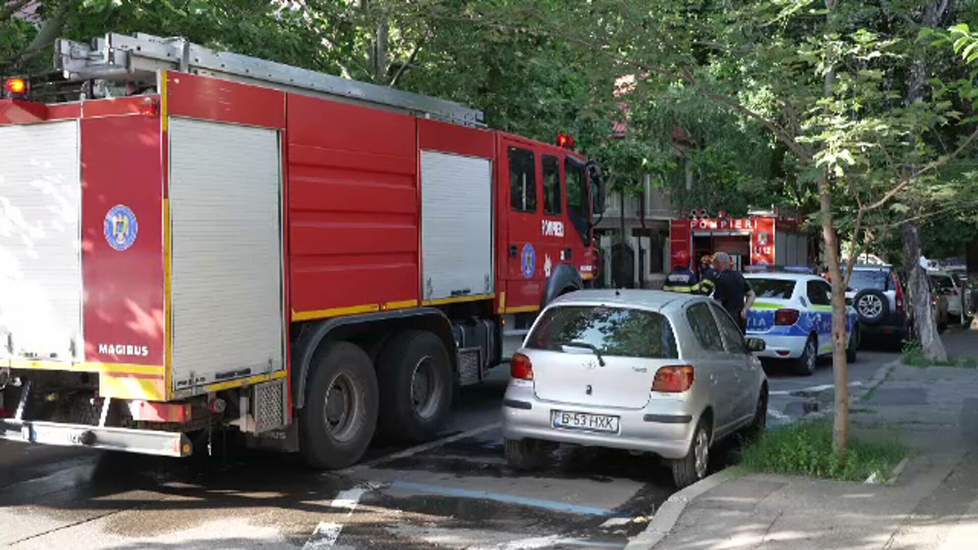Restaurant din Sectorul 2 al Capitalei, în flăcări. De la ce a pornit incendiul