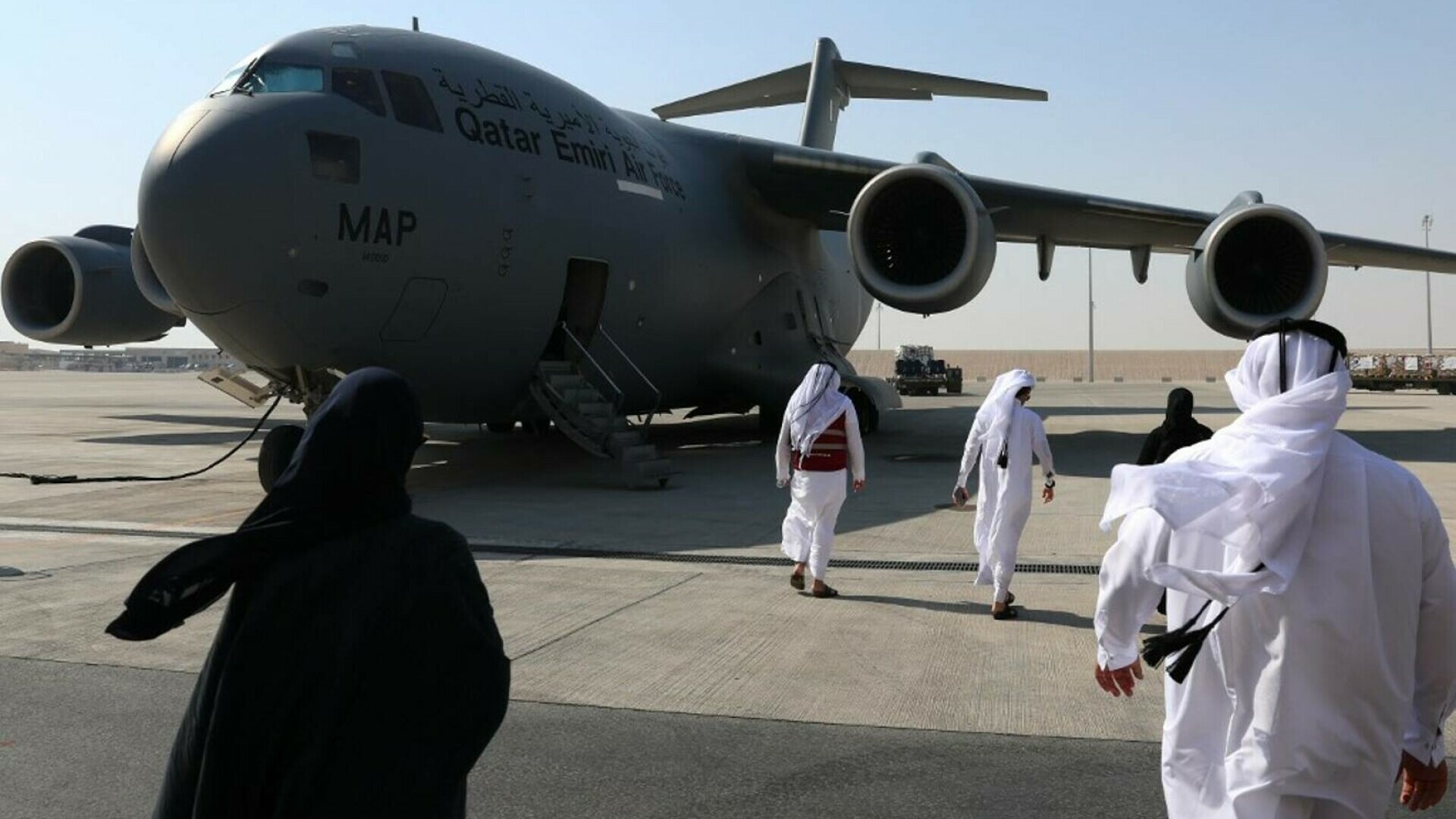 Posibil atac iranian asupra bazei aeriene americane Al Udeid din Qatar. Explozii puternice raportate în zonă | VIDEO