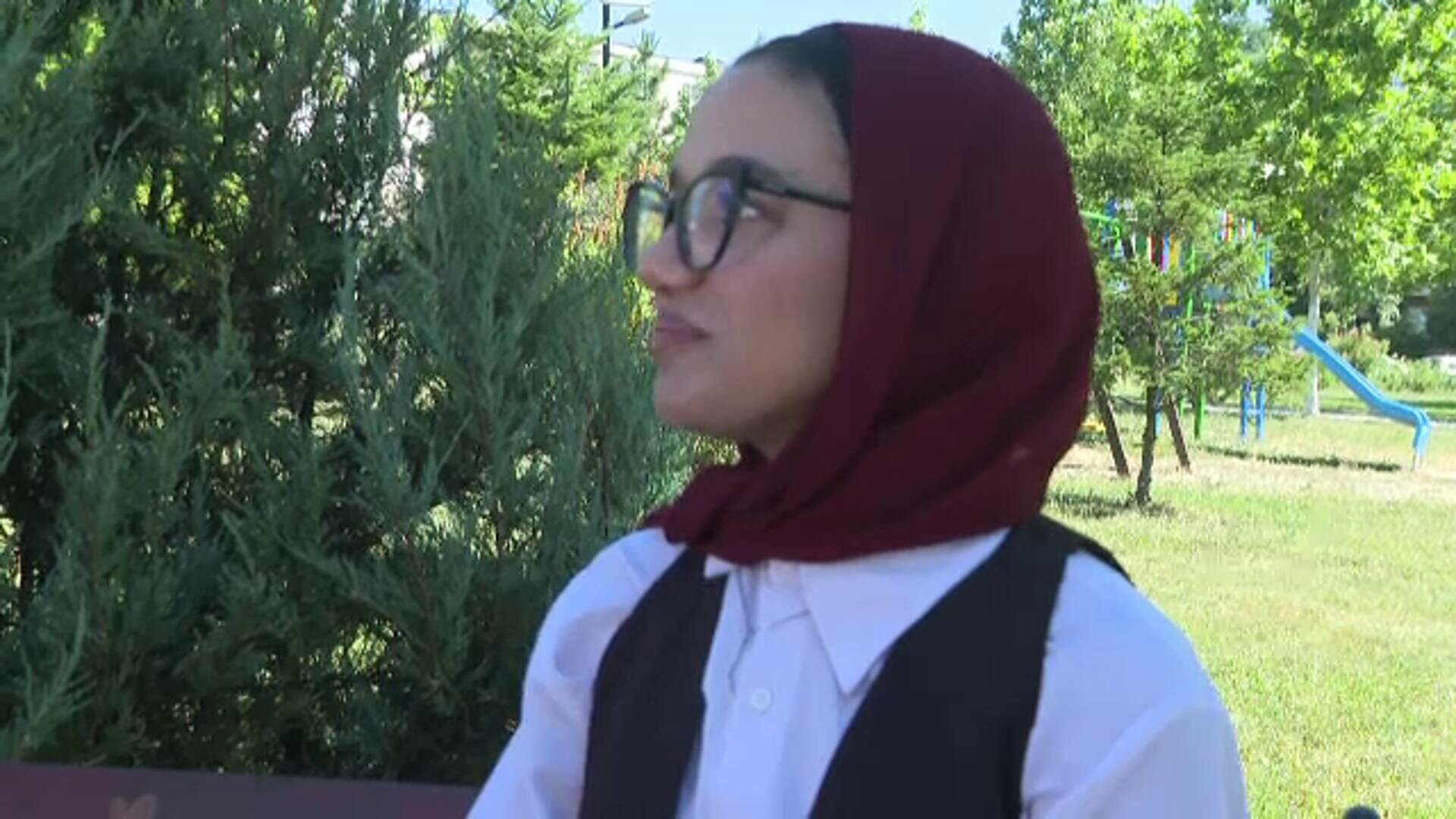 O adolescentă din Palestina a luat BAC-ul cu medie mare, după doar doi ani în România. Cum a reușit