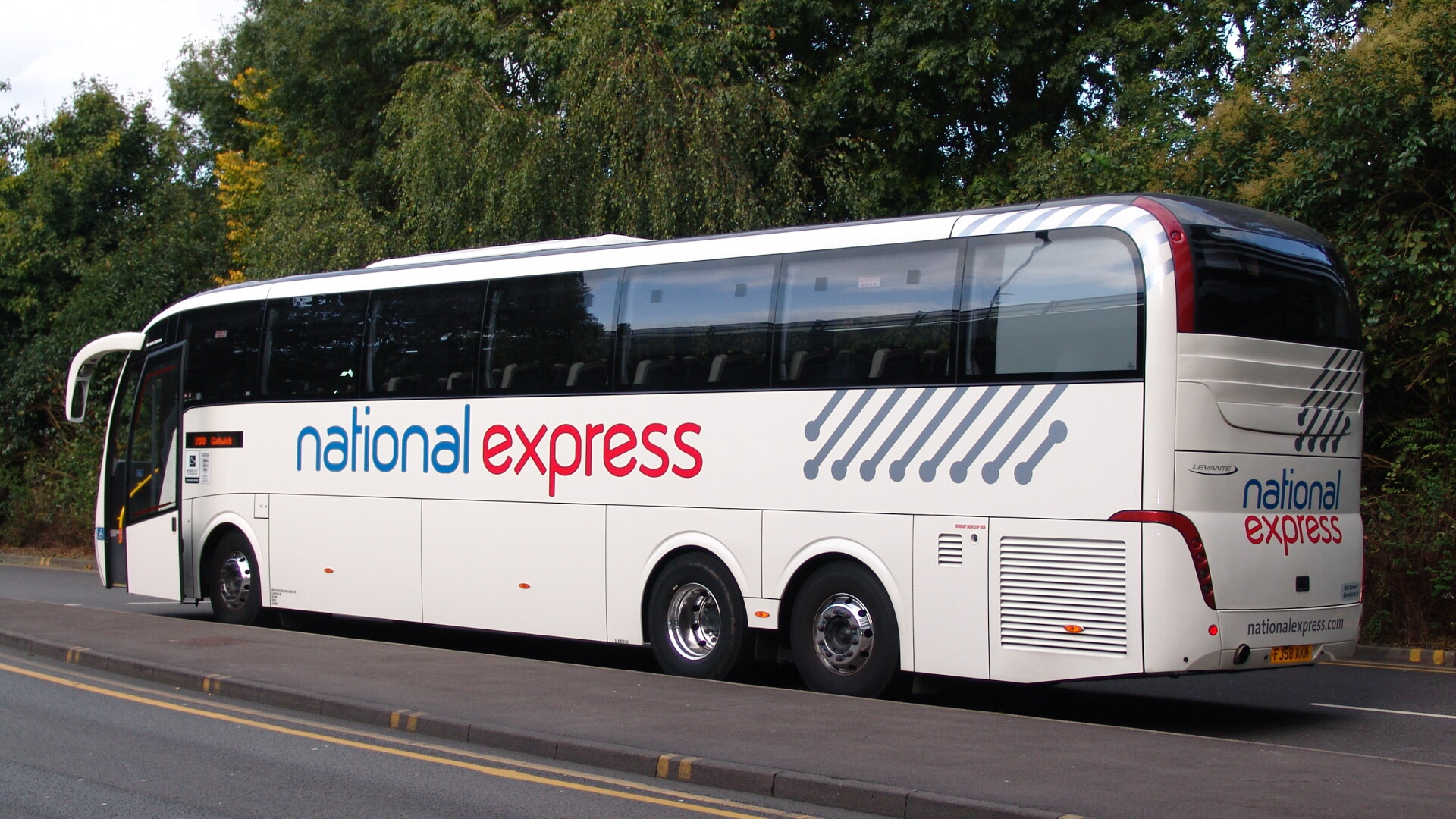 autocar britanic, National Express