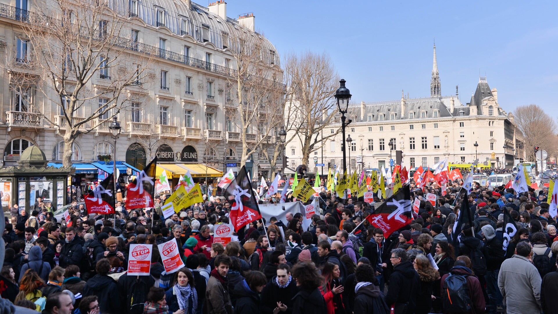 proteste Franta
