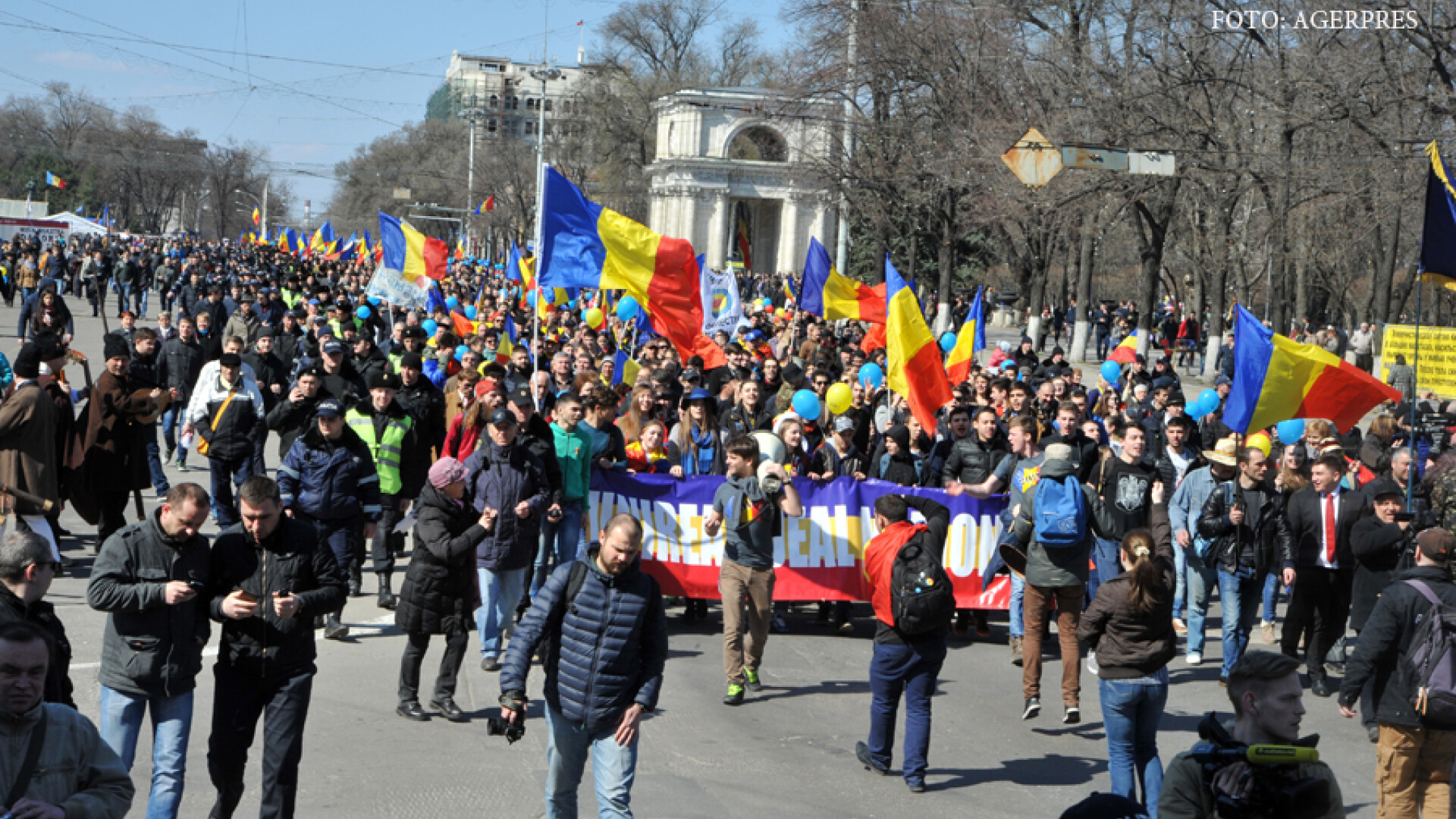 mars pentru unire la Chisinau