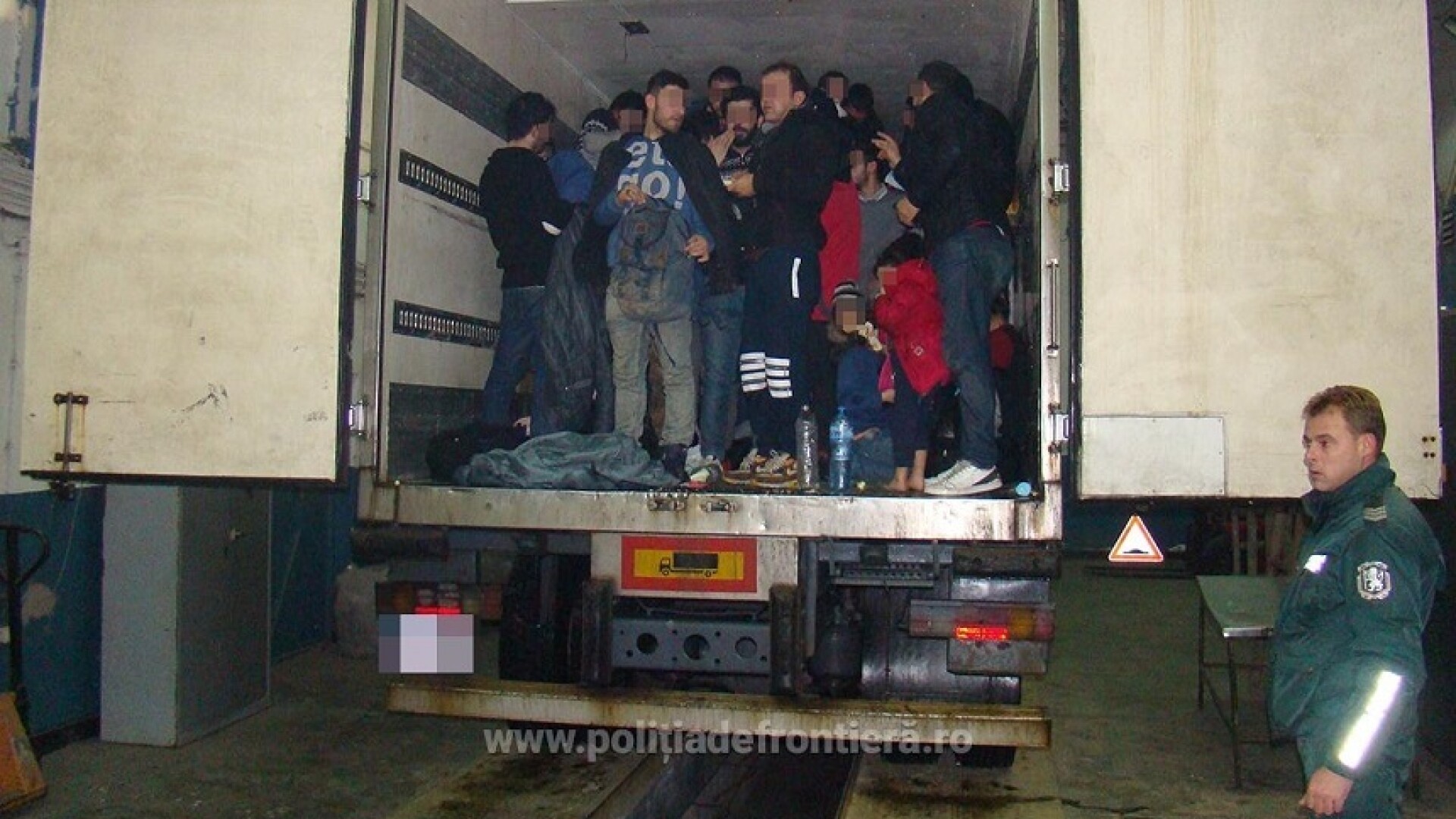 camion cu refugiati irakieni