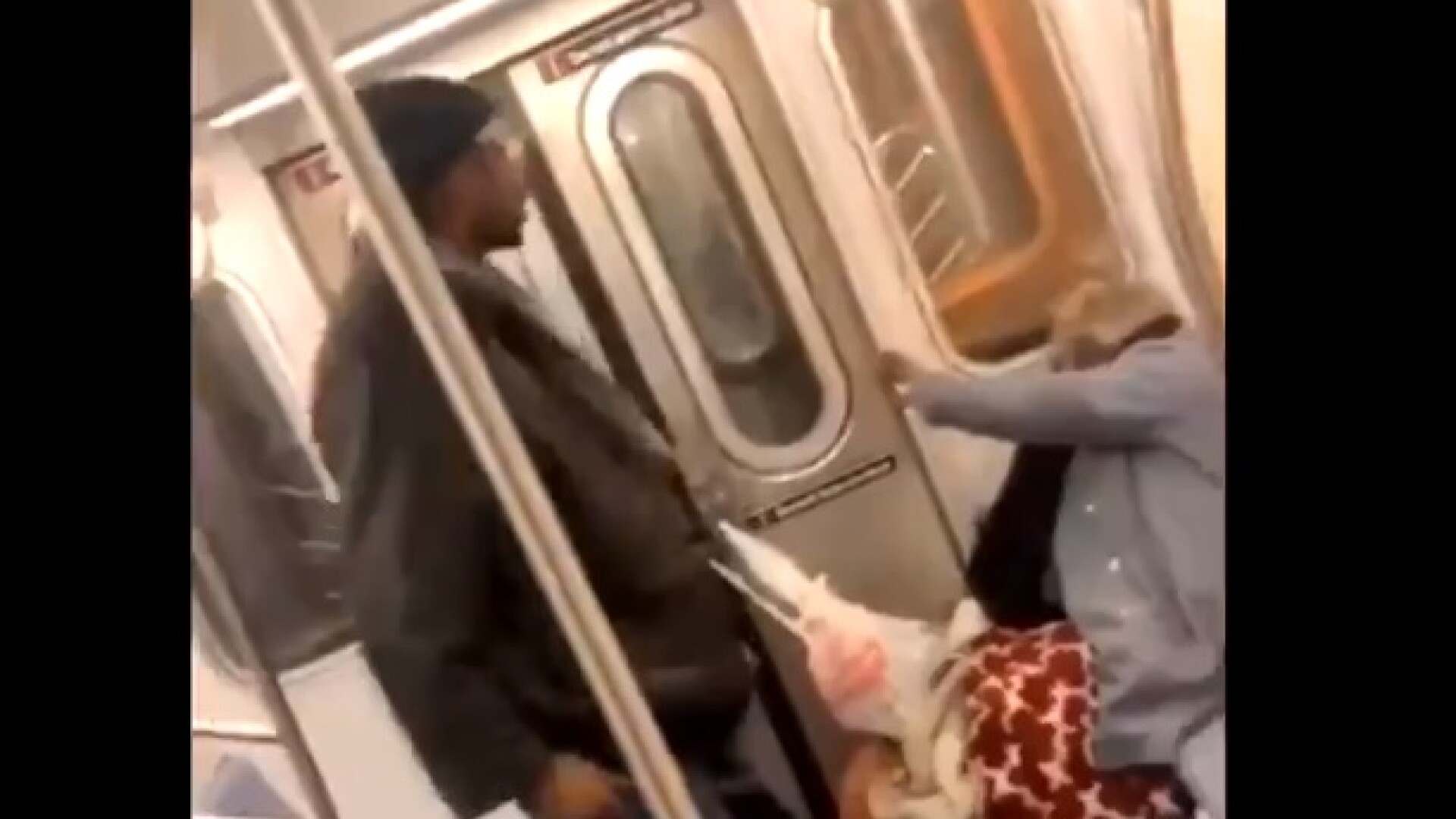 Imagini șocante la metrou
