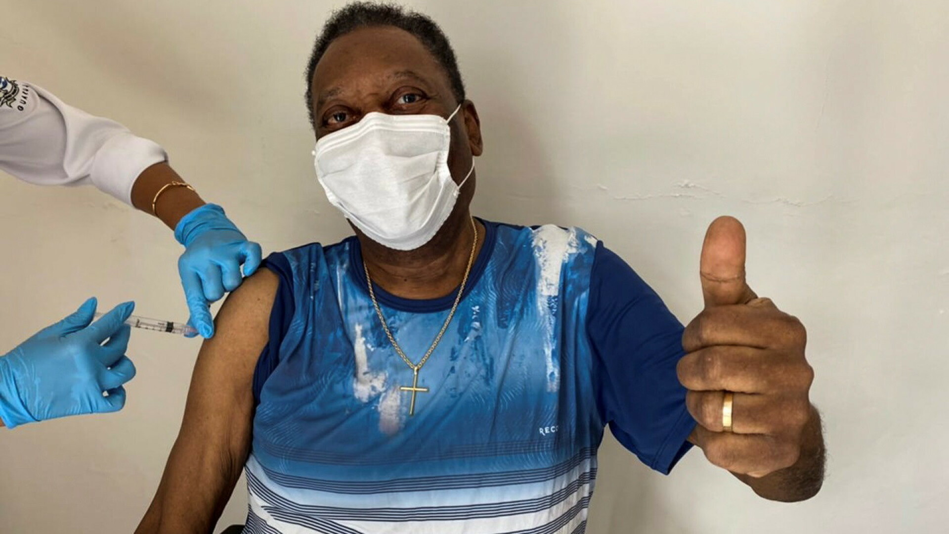 Pele a fost vaccinat împotriva coronavirusului. Ce vârstă are legendarul jucător