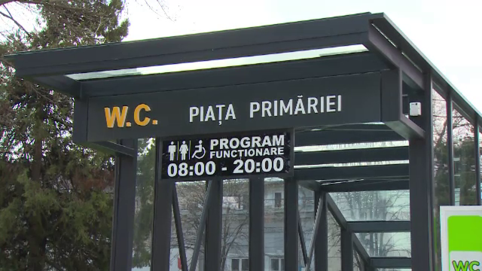 Cea mai scumpă toaletă publică din România, inaugurată la Pitești. Cum arată și cât a costat