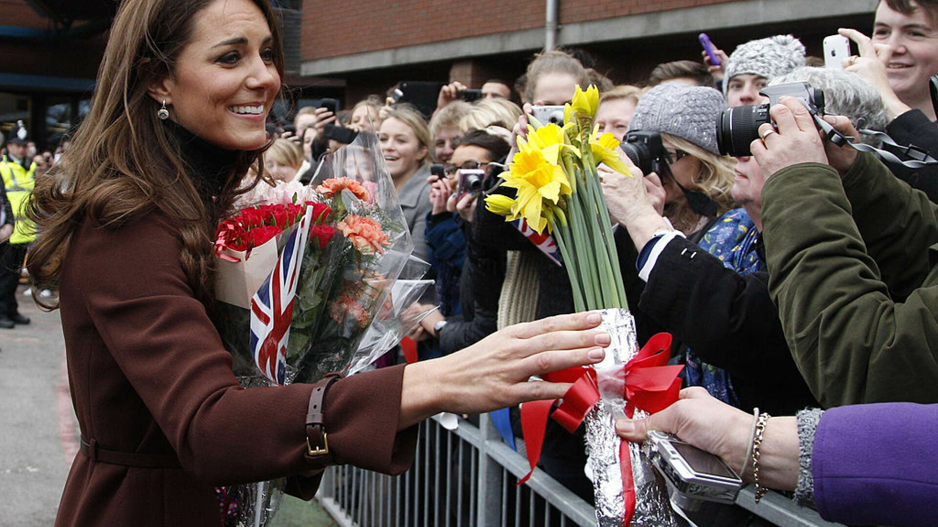 Kate Middleton cu narcise