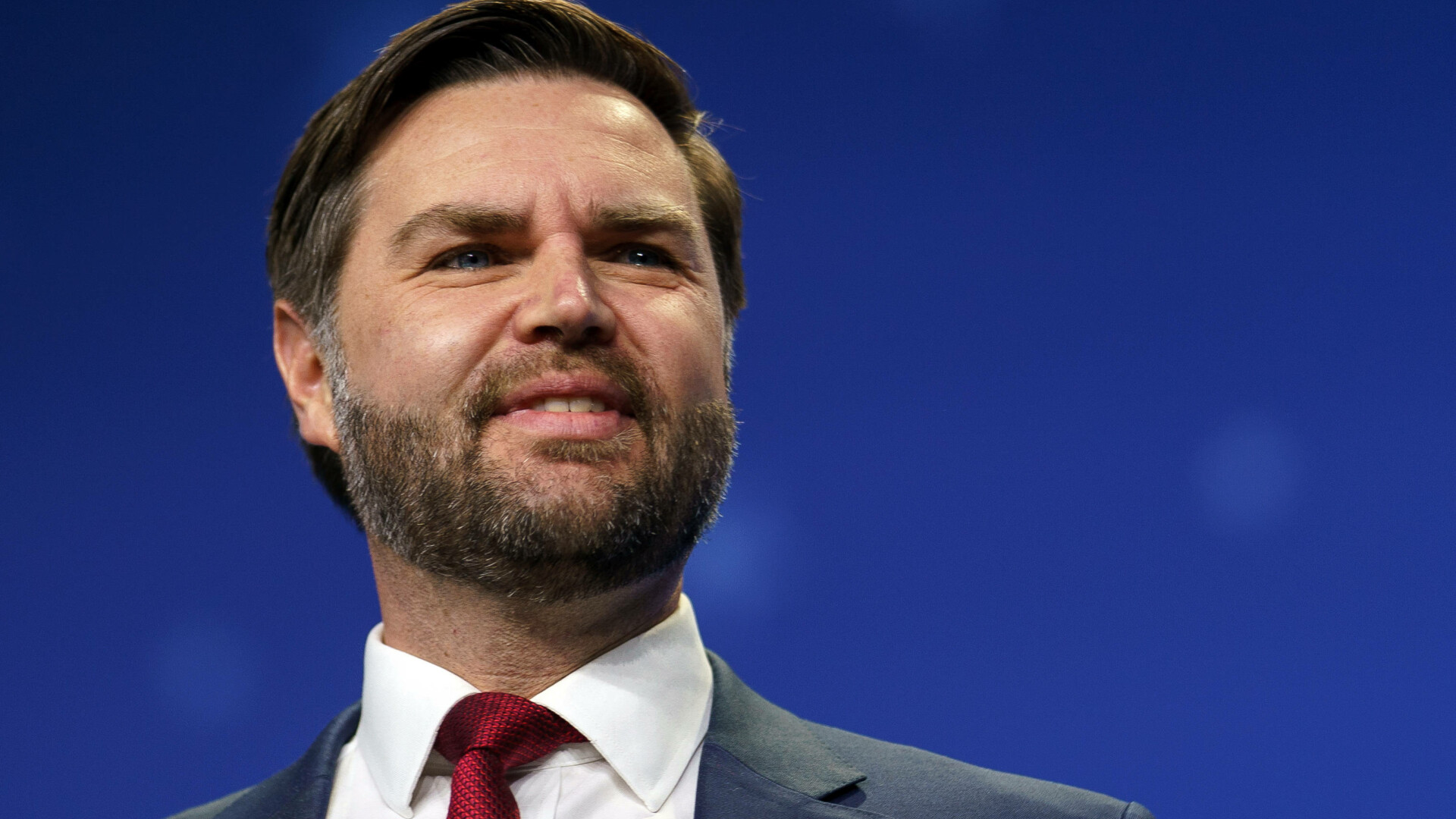 J. D. Vance: Ne-ar plăcea ca ruşii şi ucrainenii să negocieze direct. Asupra acestui lucru ne concentrăm